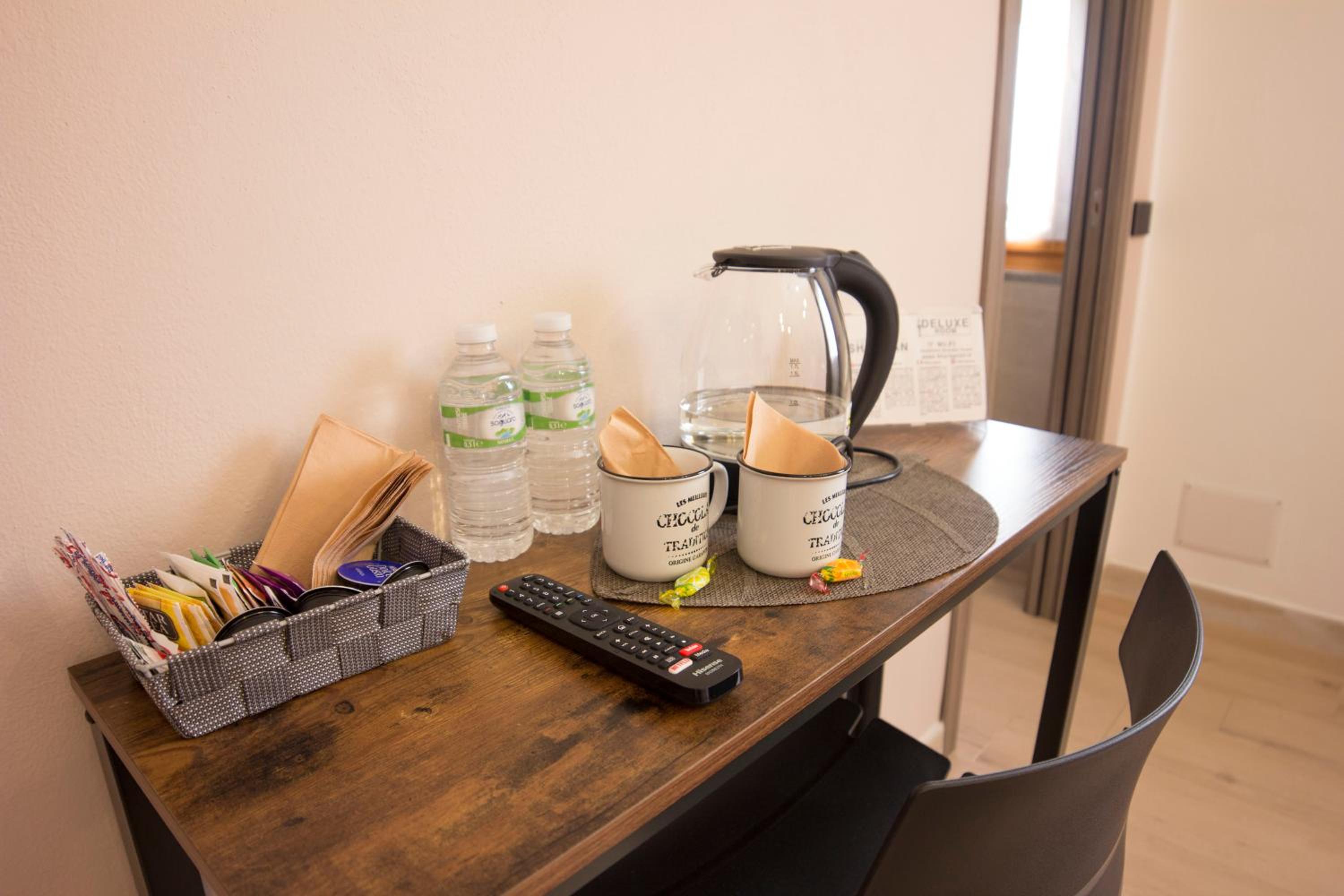 Double Room with Private Bathroom - Photo 4