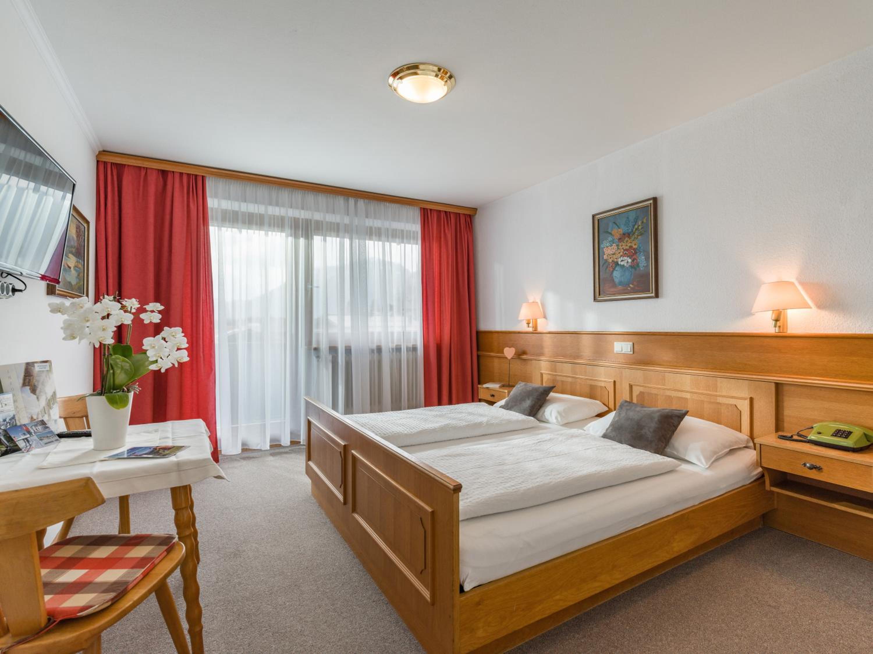 Large Single Room