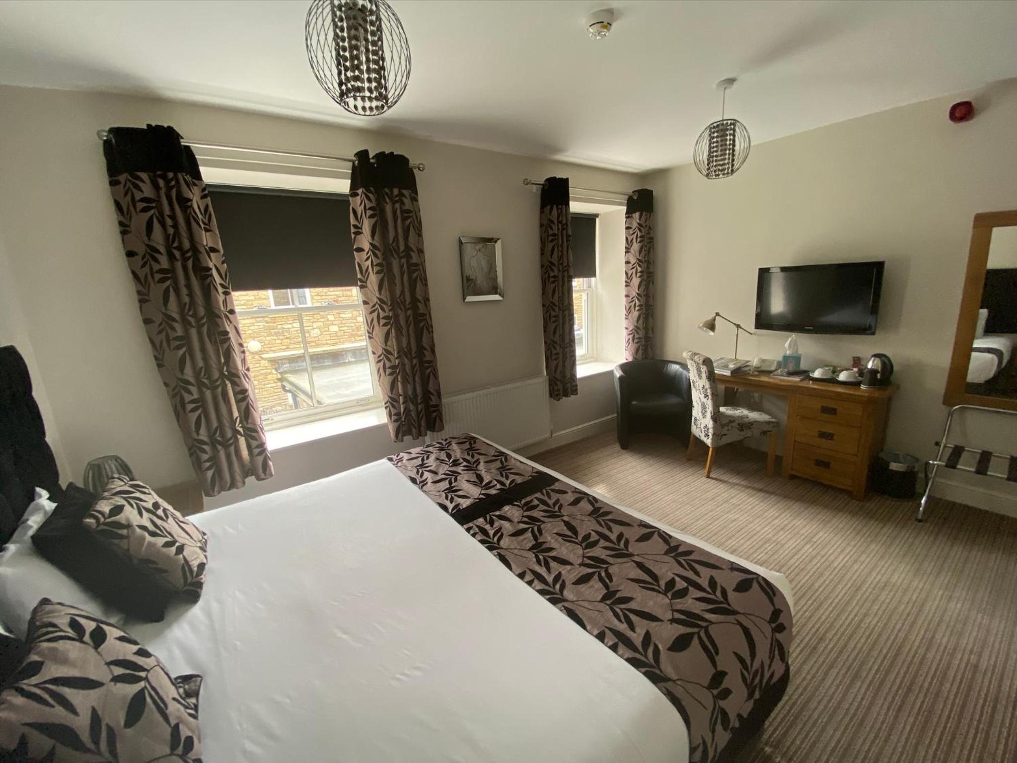 Superior King Room photo 2