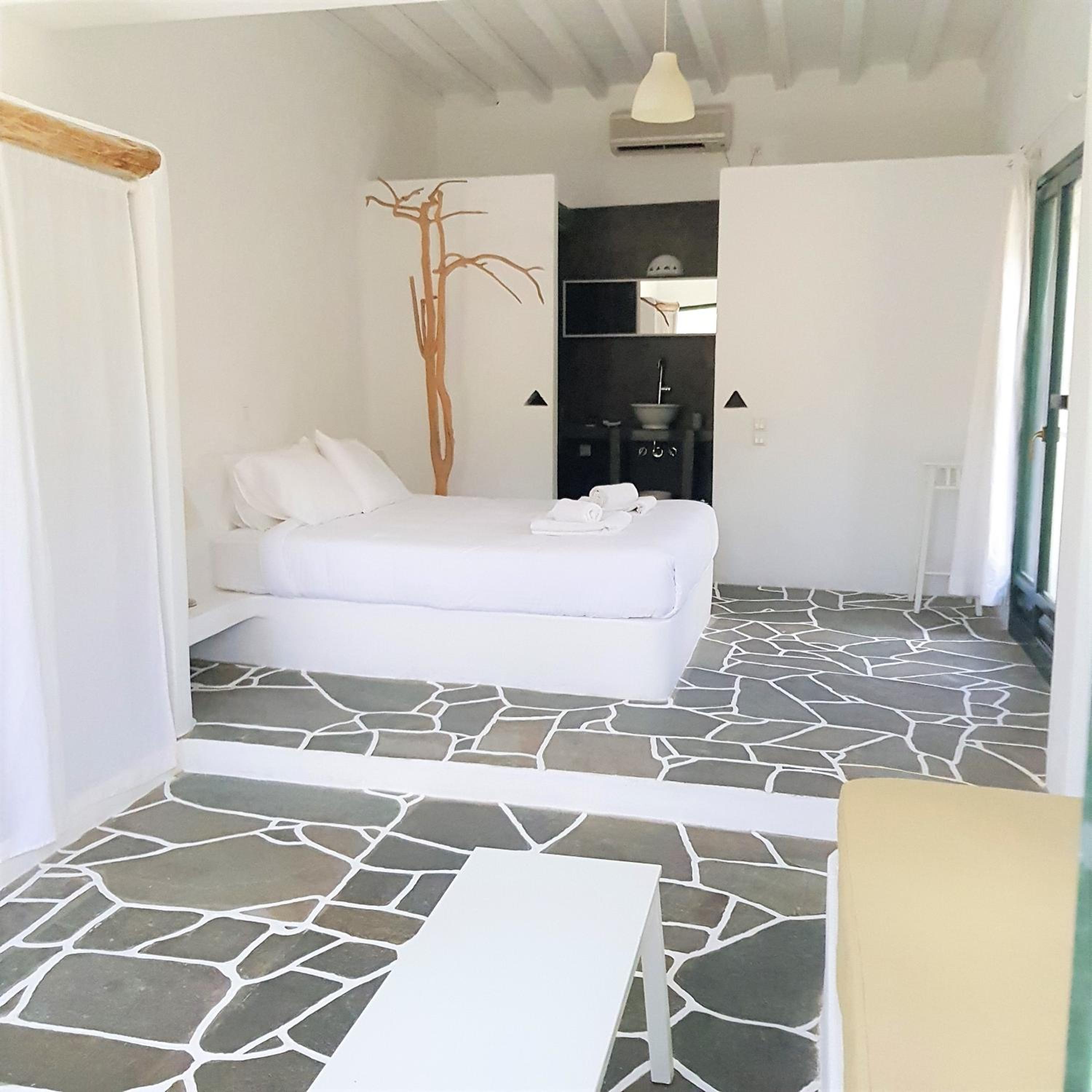 Suite photo 1