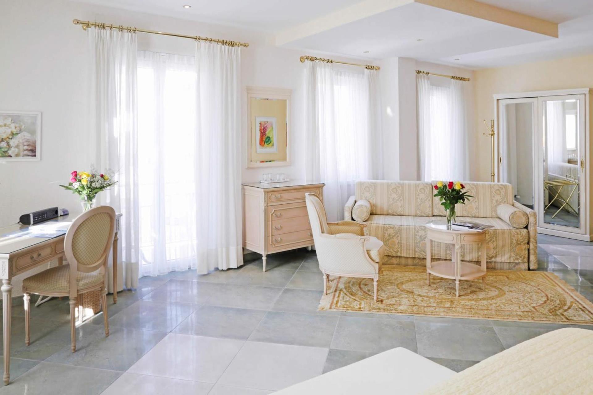 Family Suite - Photo 1