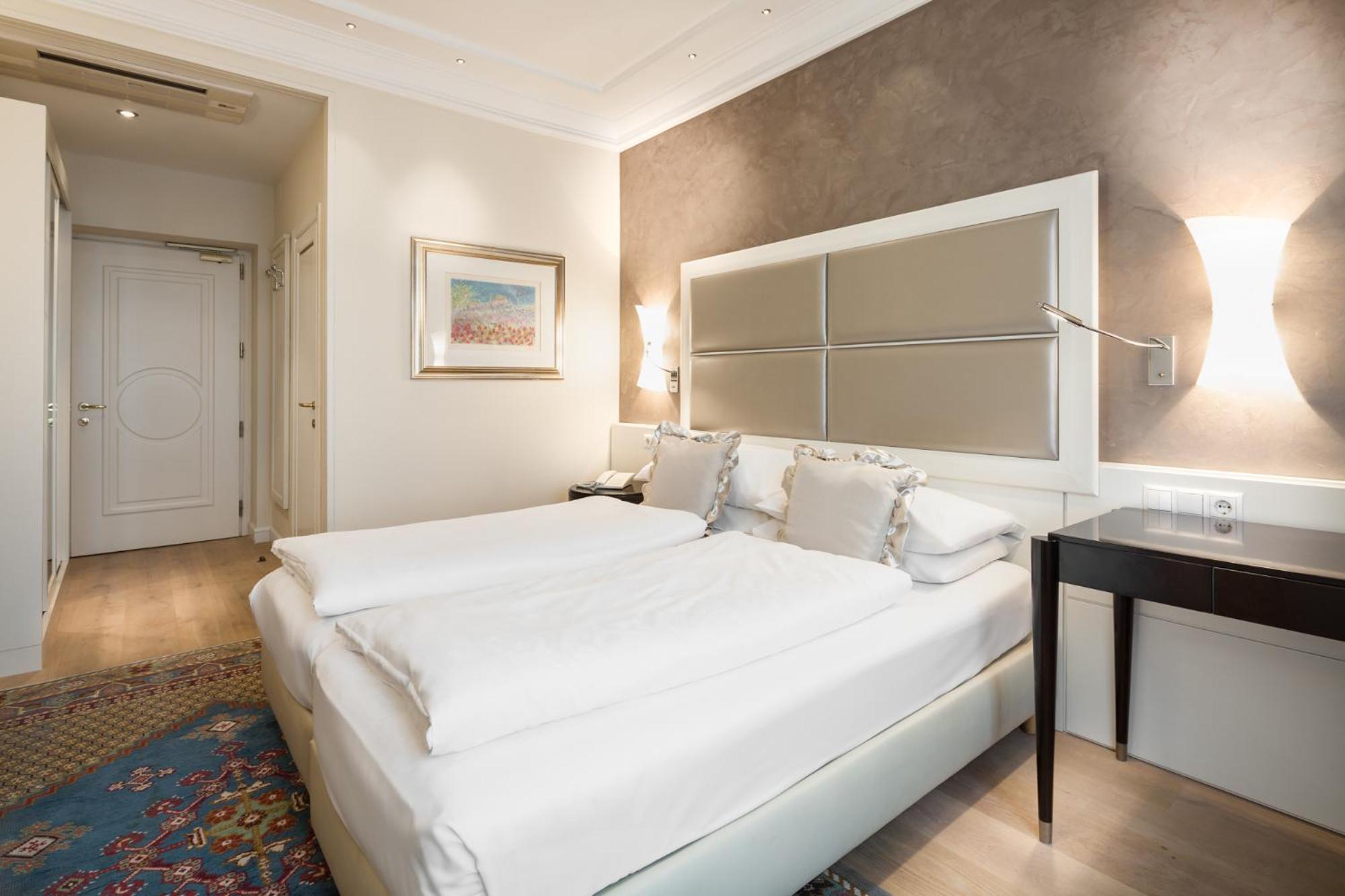 Comfort Double or Twin Room - Photo 12