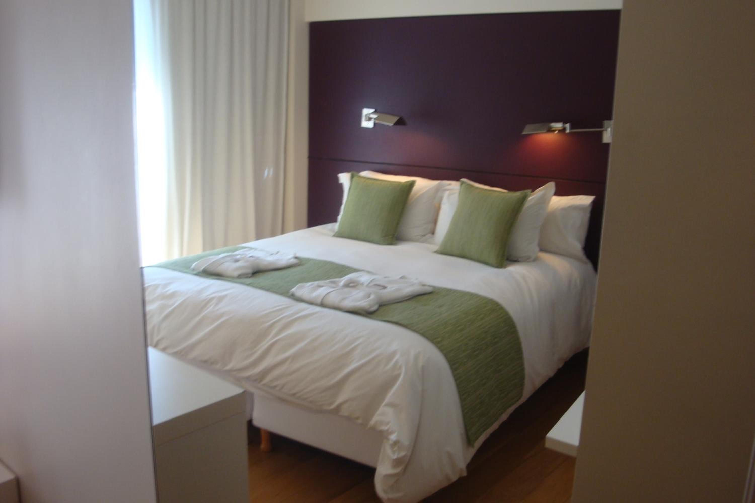 Luxury Double Room with Spa Bath photo 2