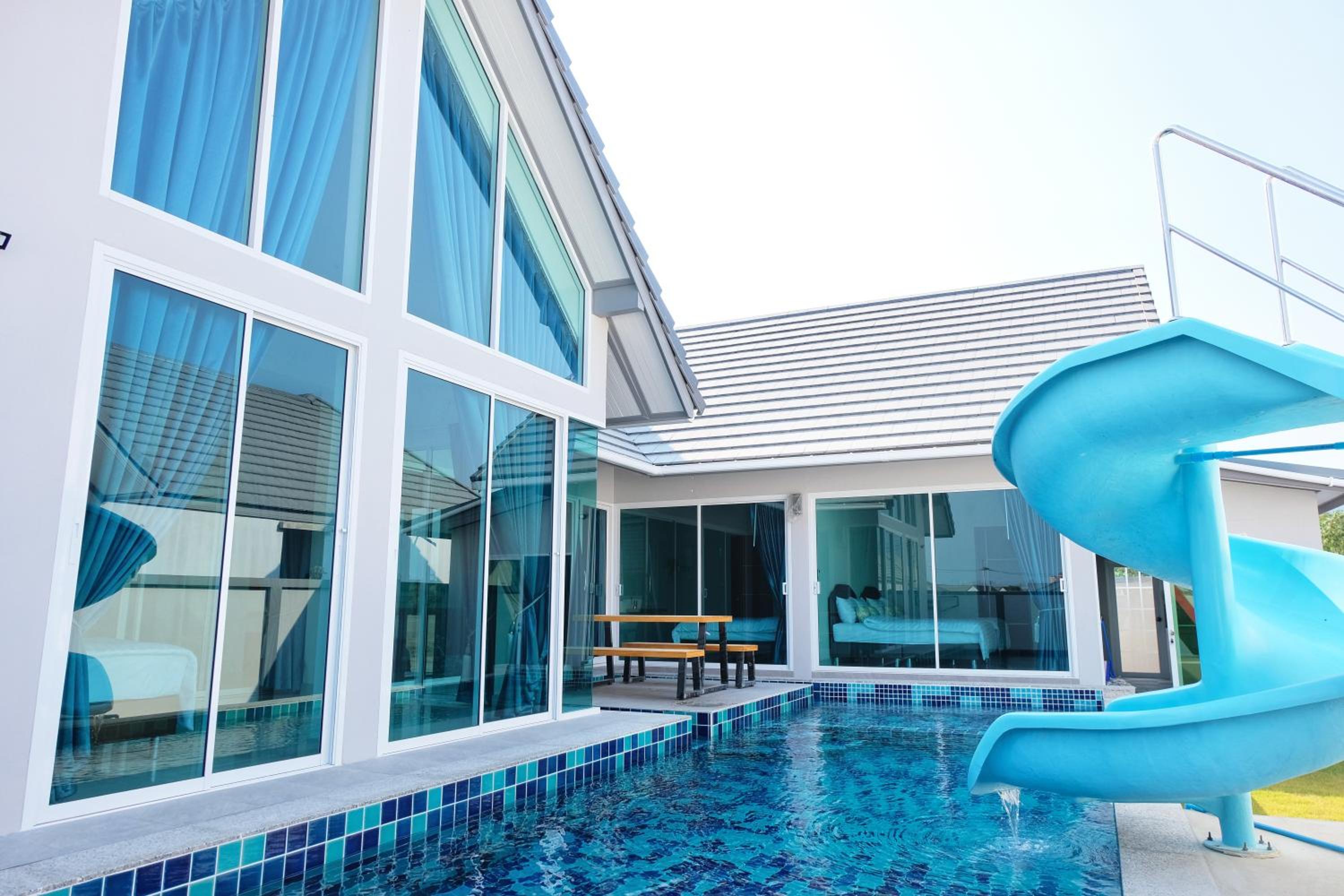 Villa - Photo 5
