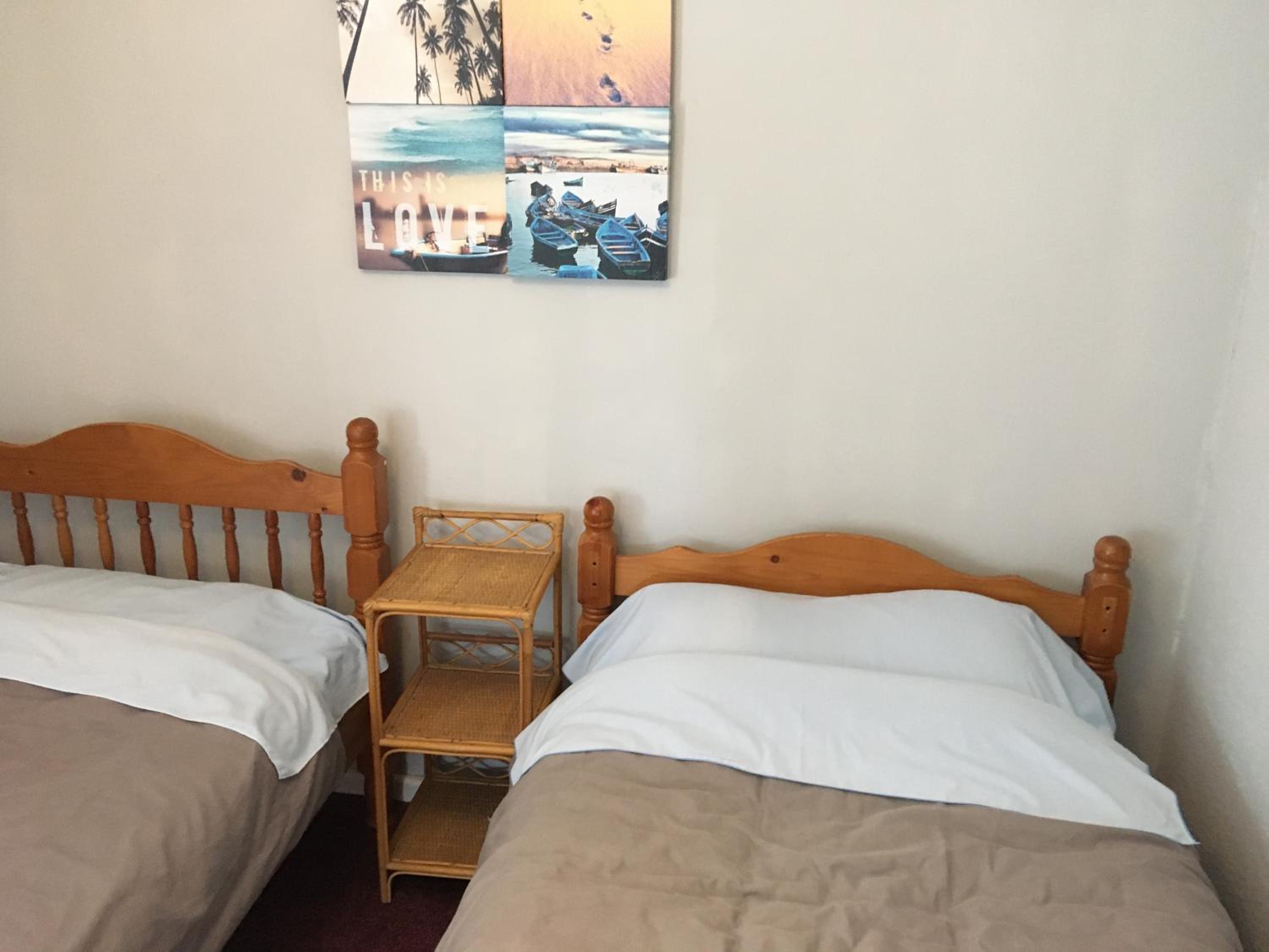 Standard Twin Room photo 1