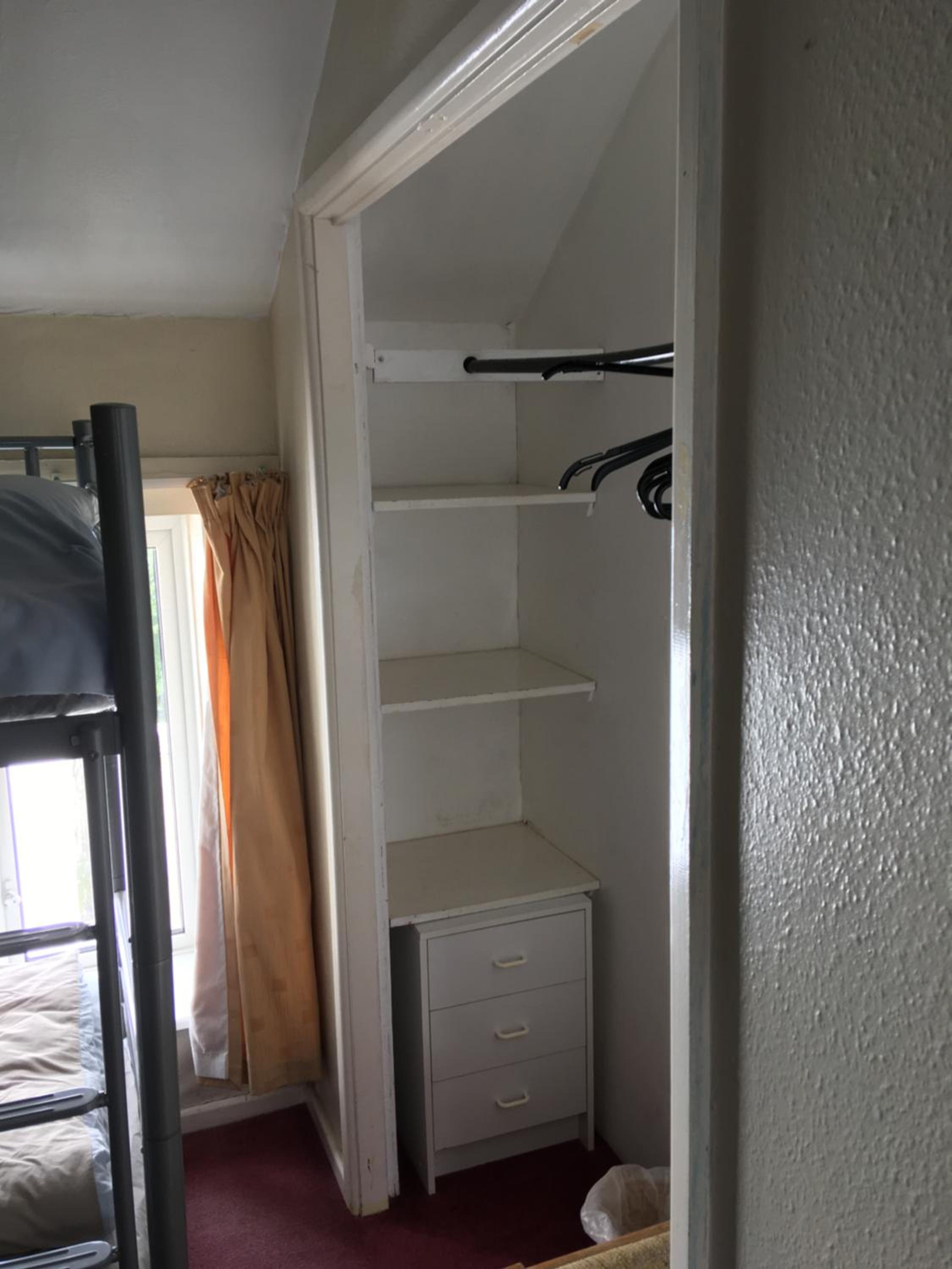 4-Bed Mixed Dormitory Room photo 1