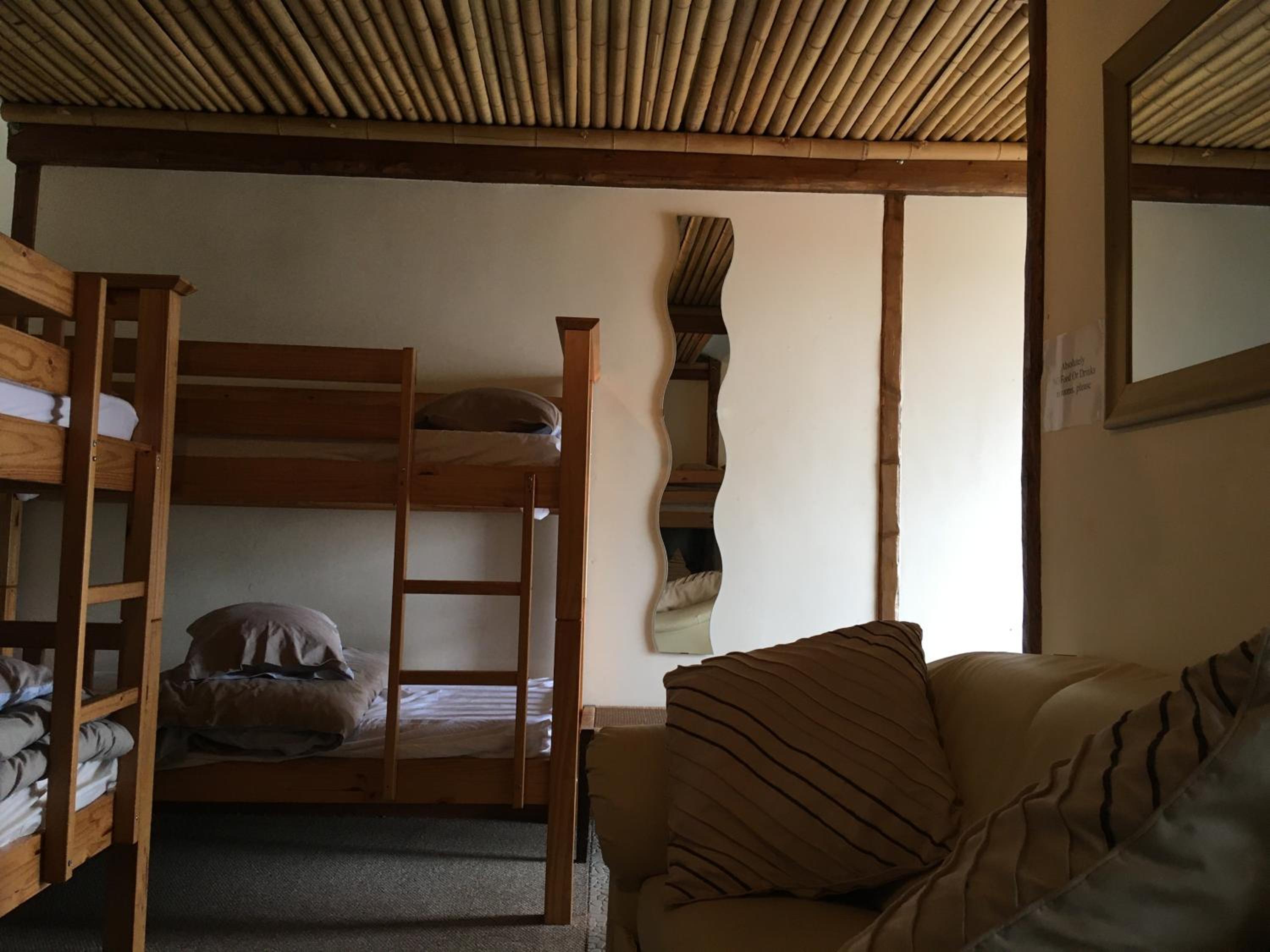 Mixed Dormitory Room photo 2