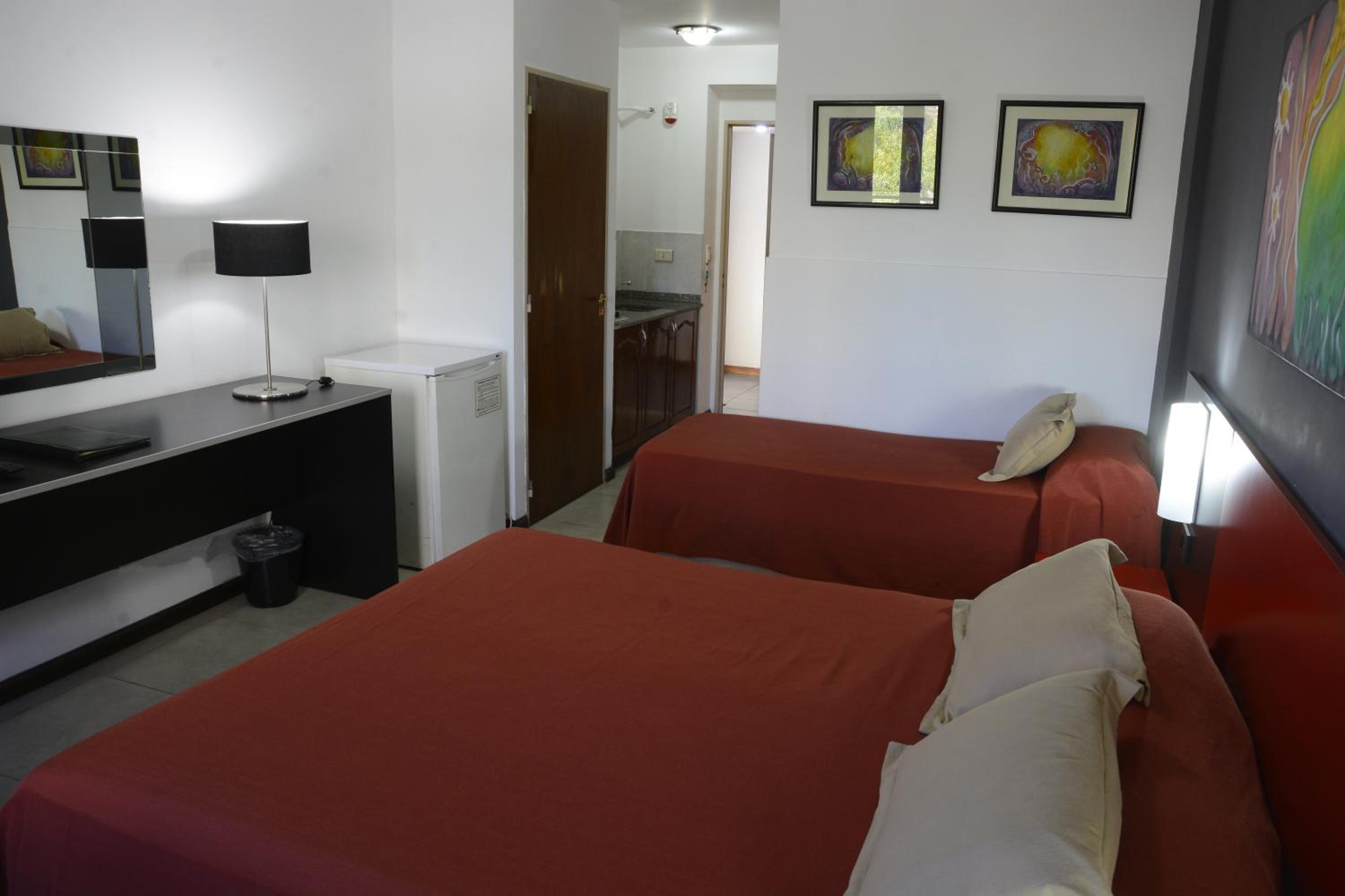 Standard Triple Apartment photo 3