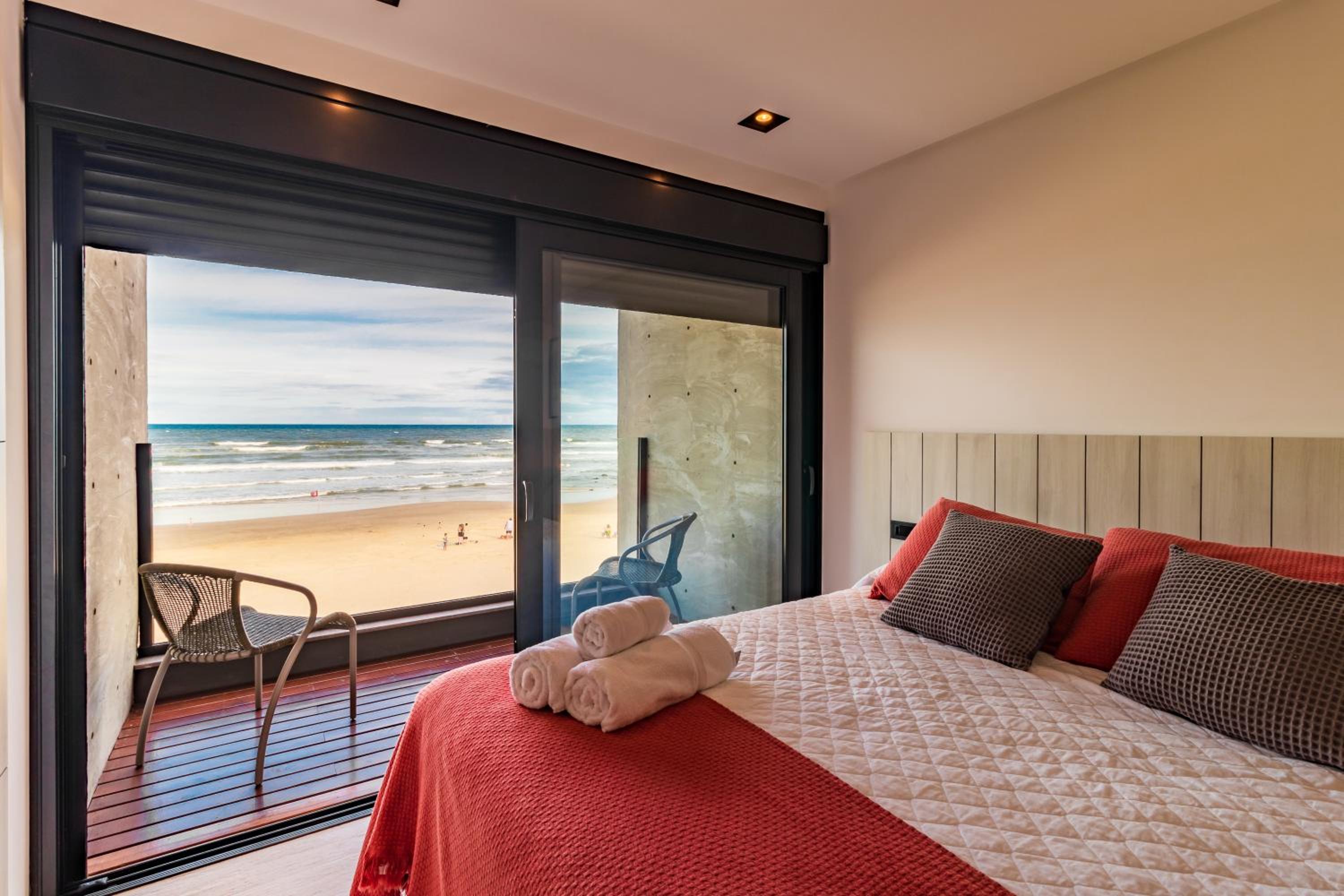 Deluxe Double Room with Sea View photo 2