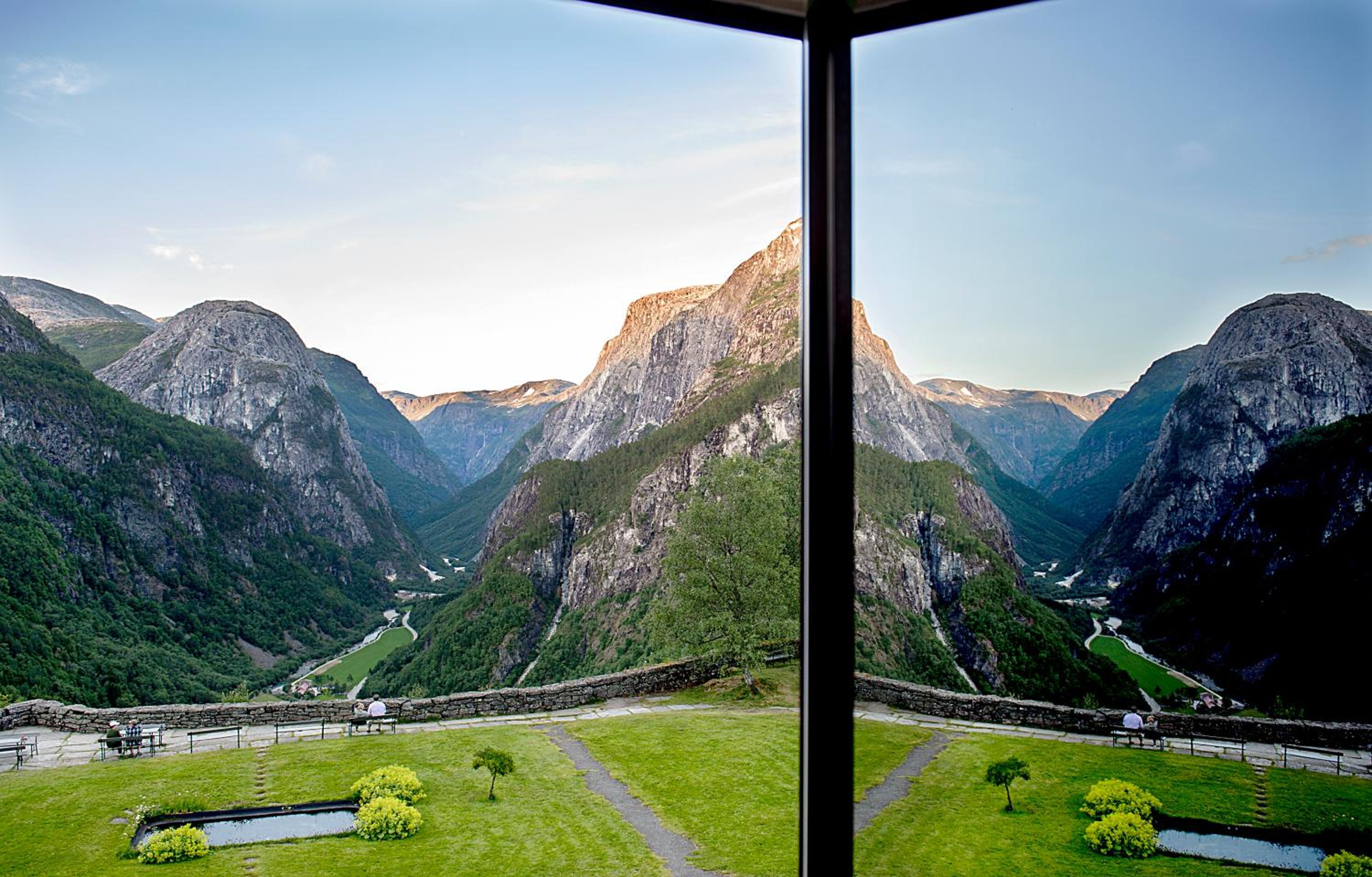 Junior Suite  With Valley View photo 3