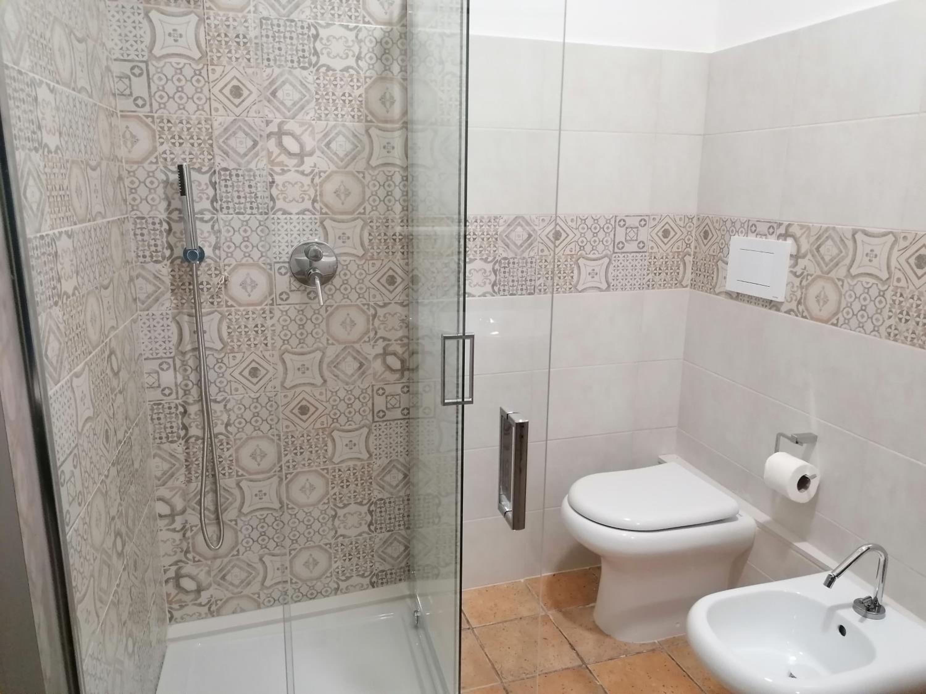 Apartment - Photo 20