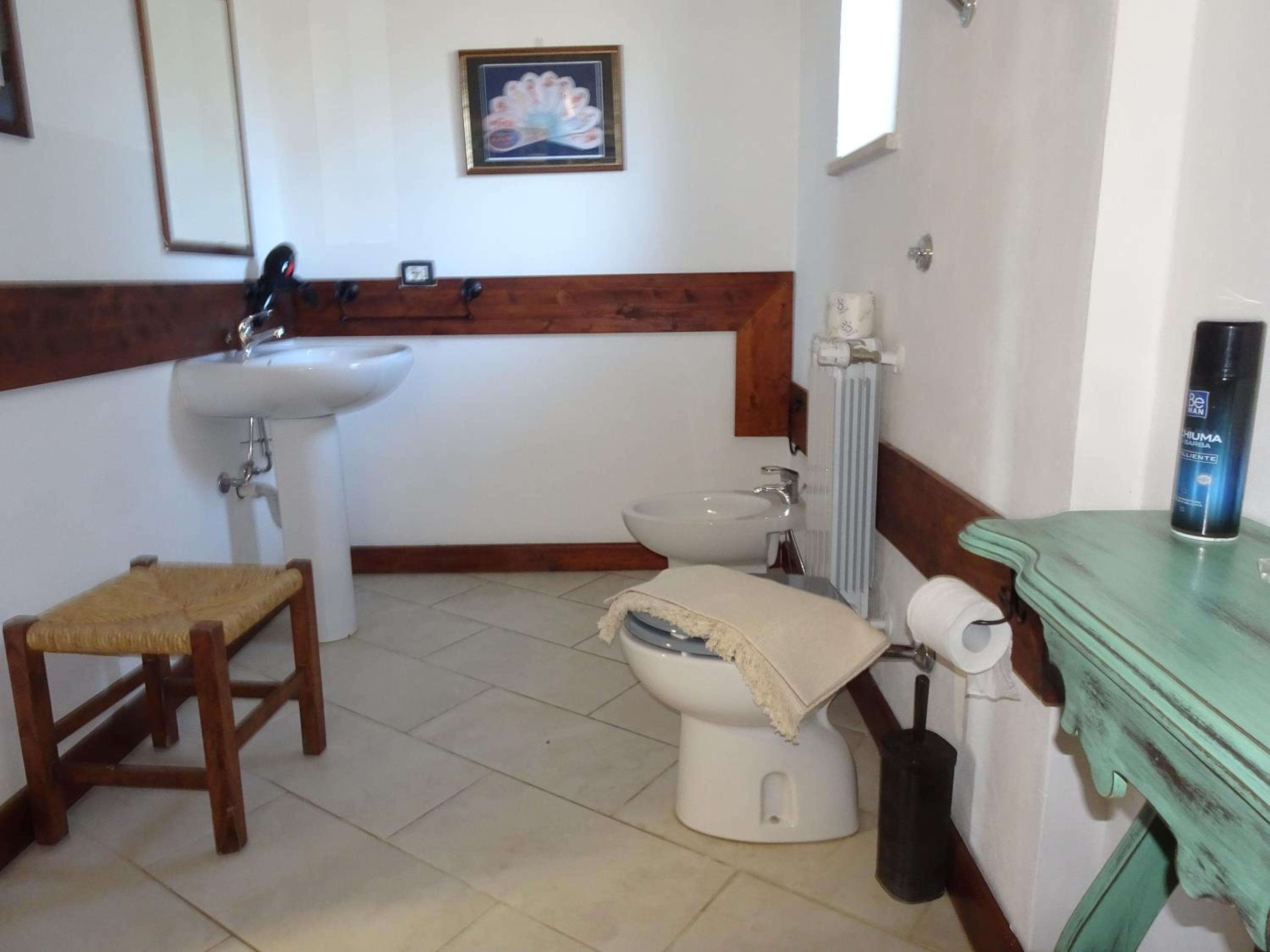 Quadruple Room with Garden View - Photo 8