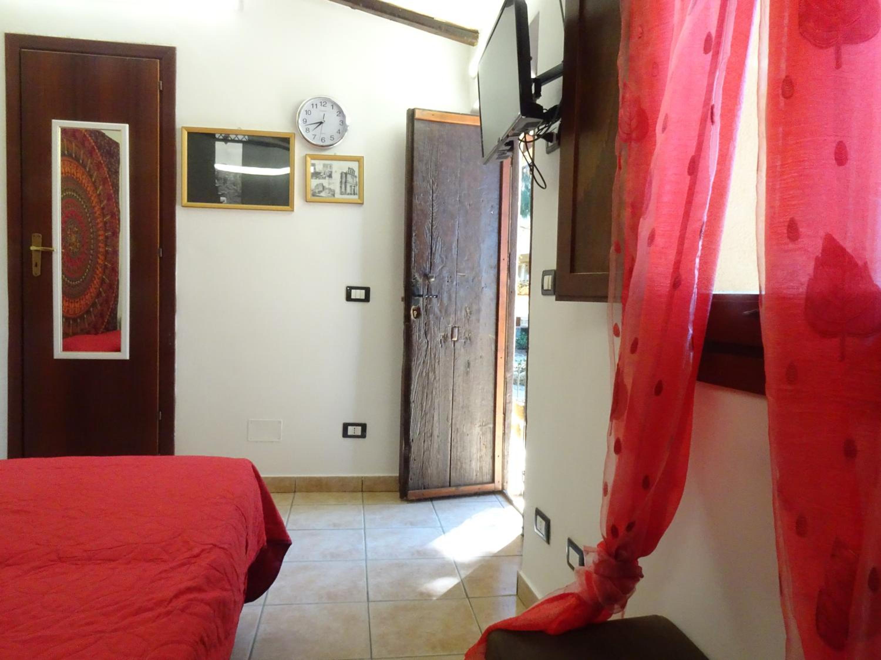 Double or Twin Room with View photo 3