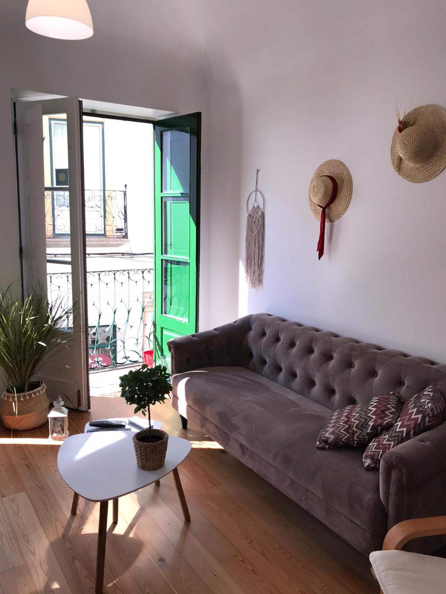 Apartment - Split Level - Photo 26