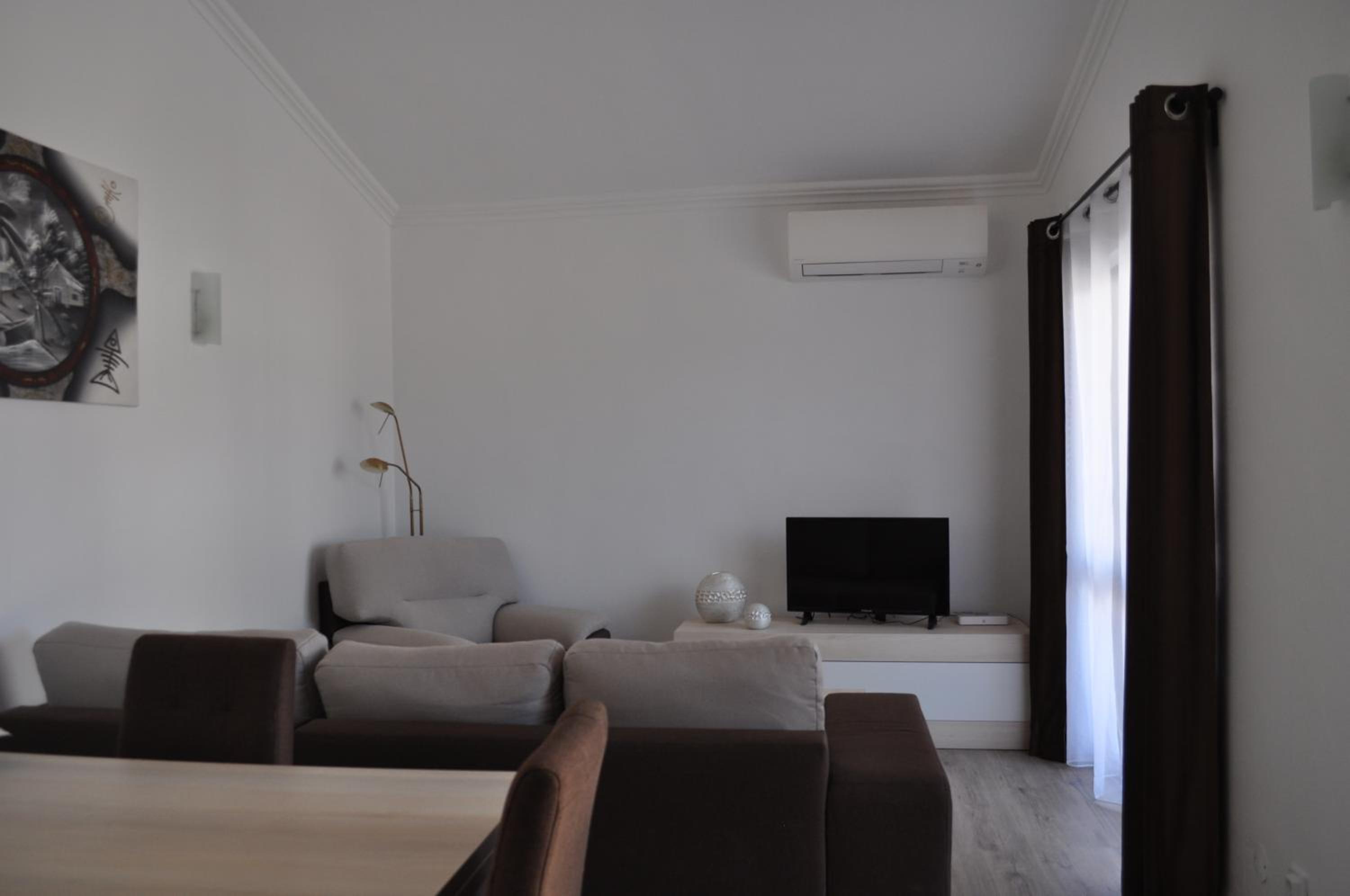 Apartment with Garden View - Photo 8