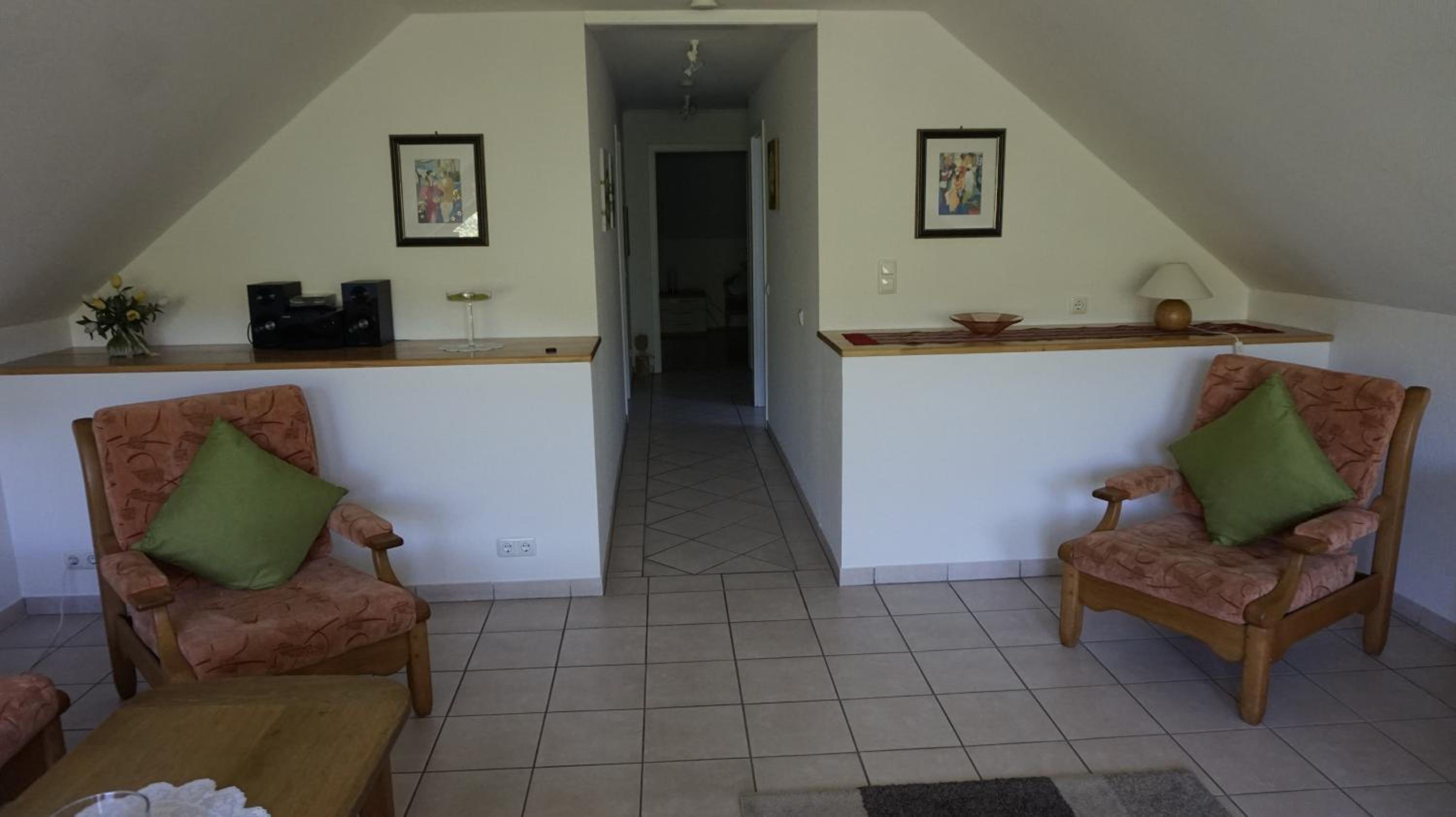 One-Bedroom Apartment with Balcony photo 1