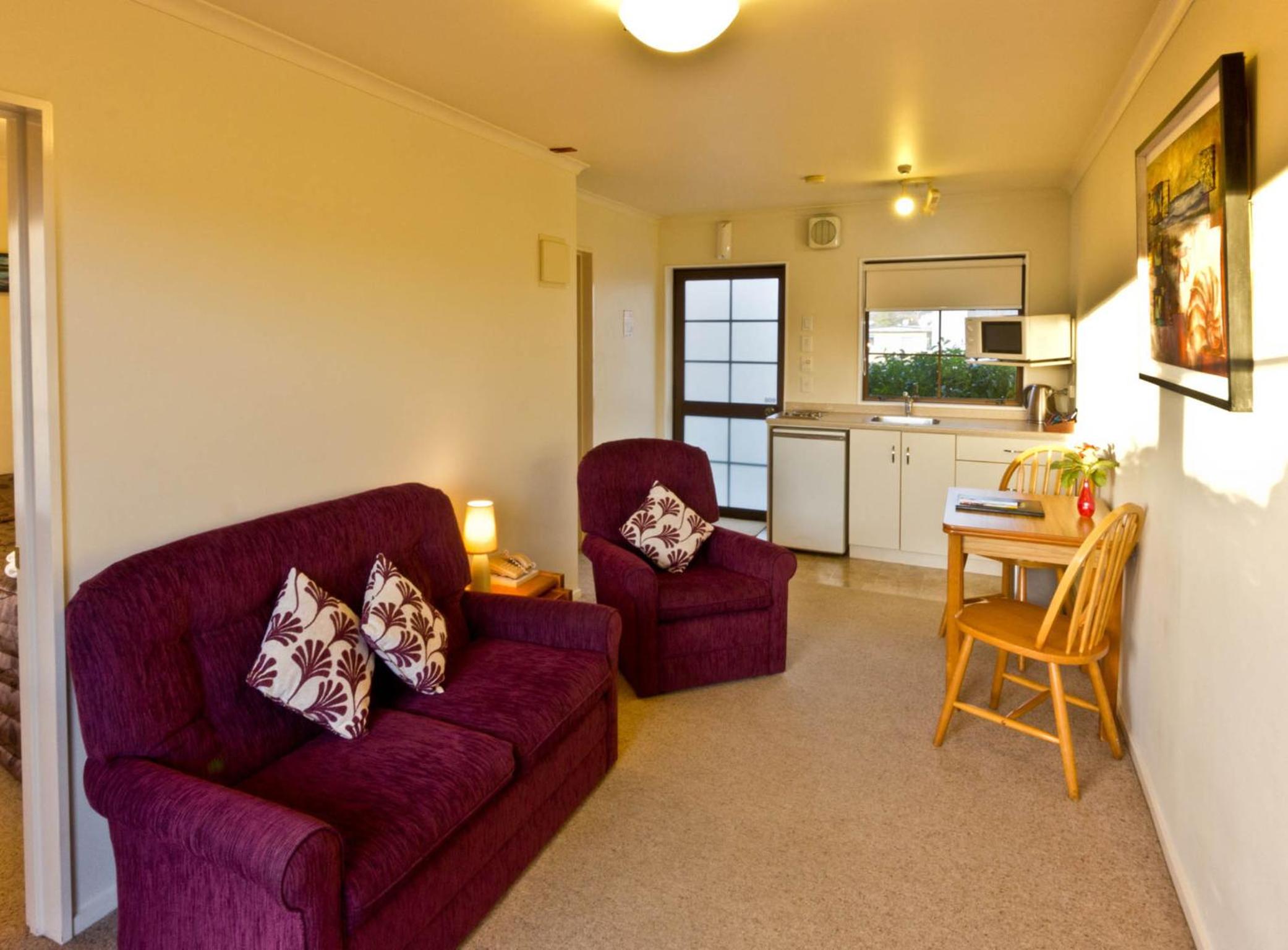 One-Bedroom Apartment - Ground Floor photo 1