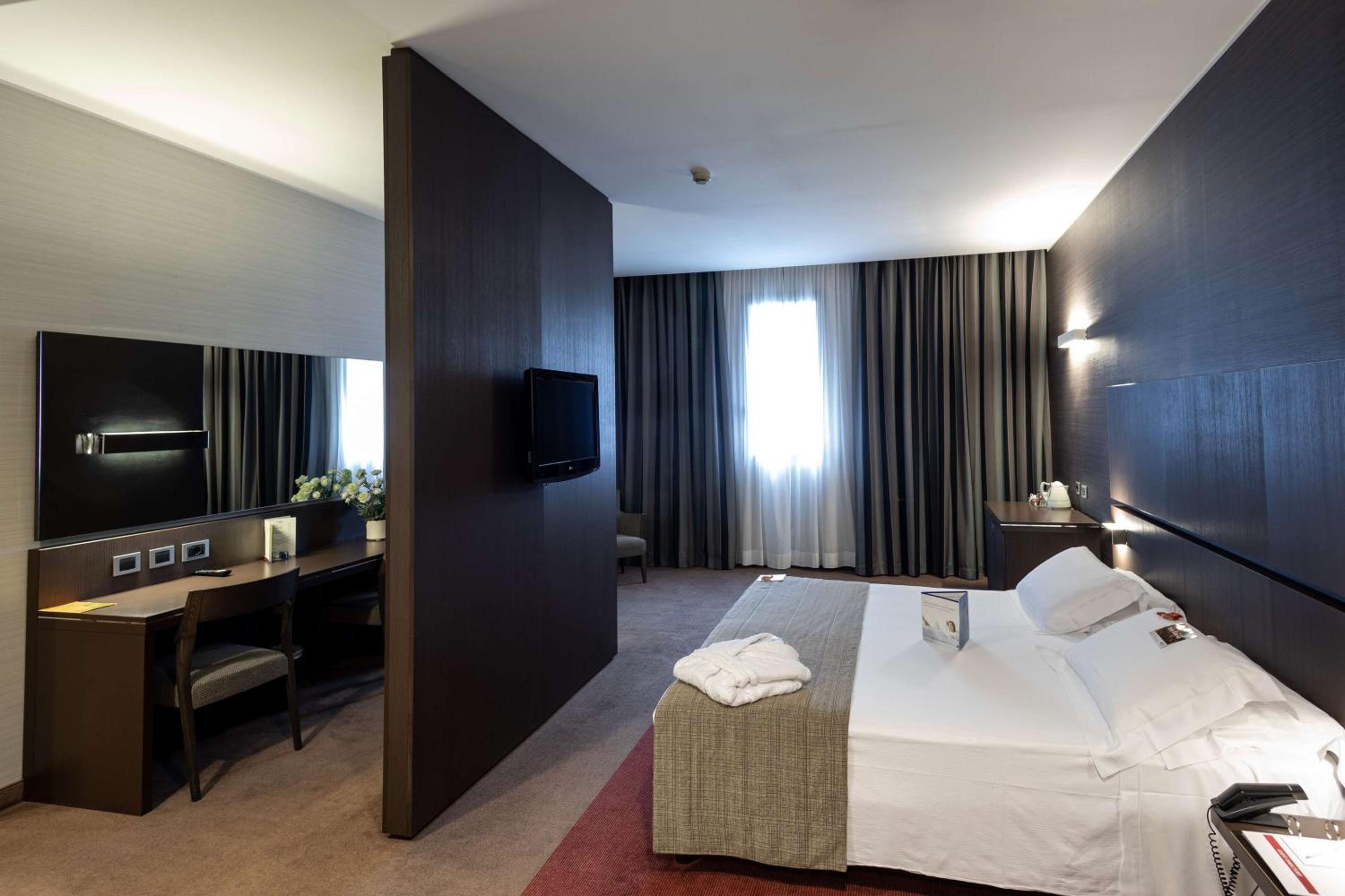 King Suite - Photo 1