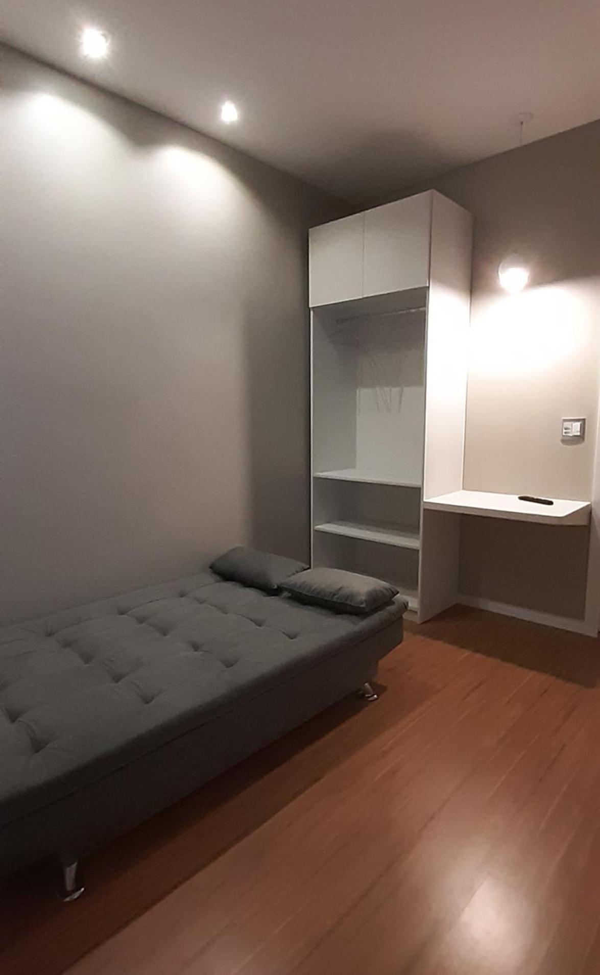 One-Bedroom Apartment - Photo 16