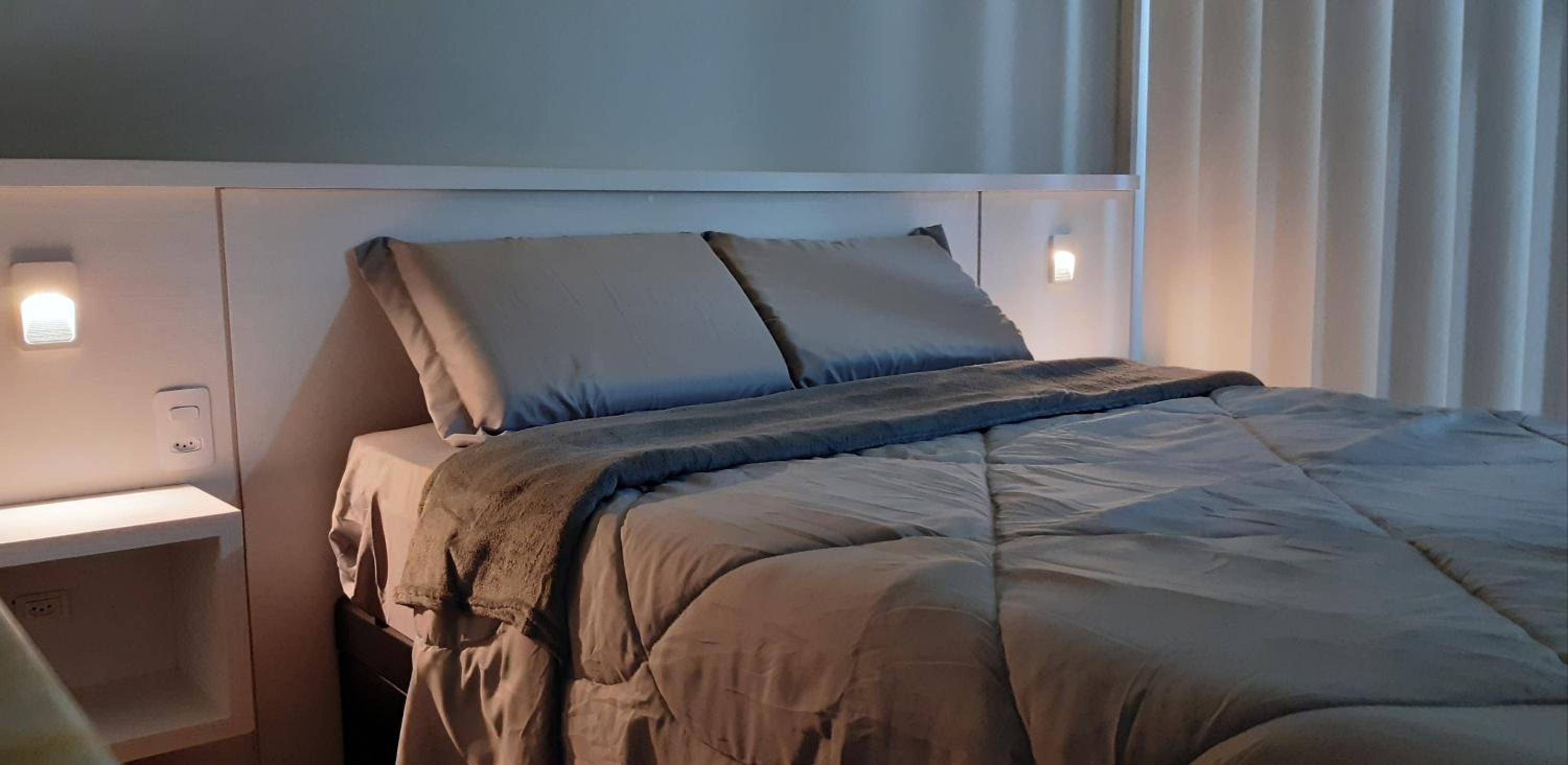 One-Bedroom Apartment - Photo 8