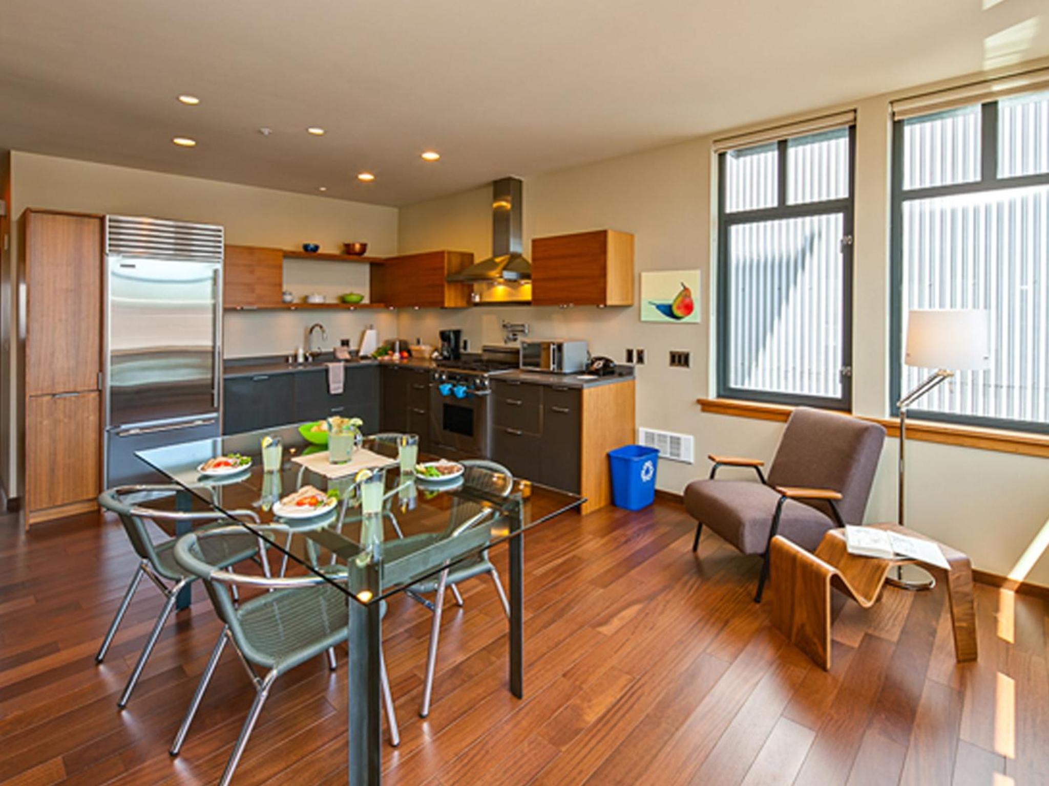 Standard One-Bedroom Apartment photo 2