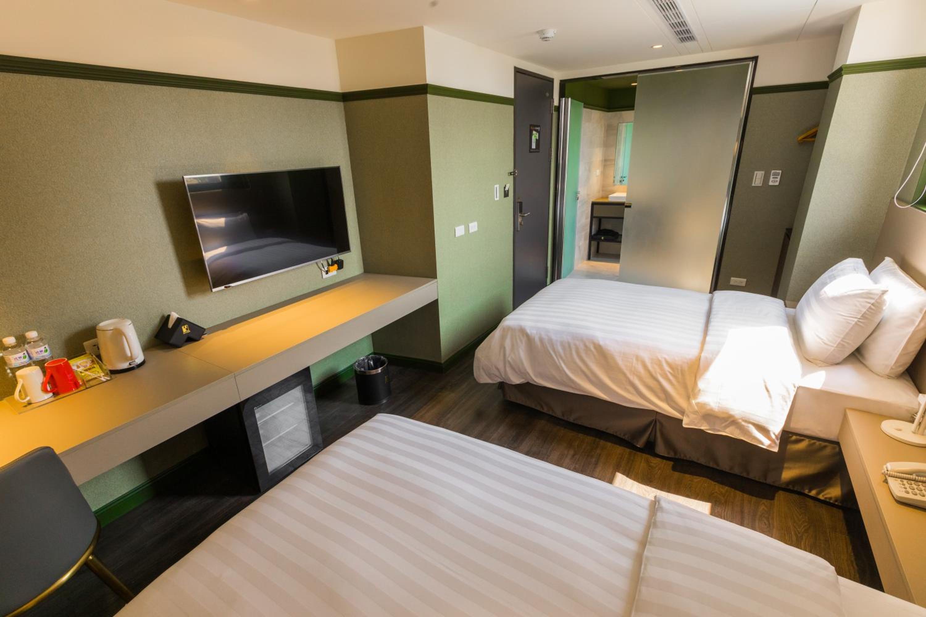 Standard Twin Room photo 3