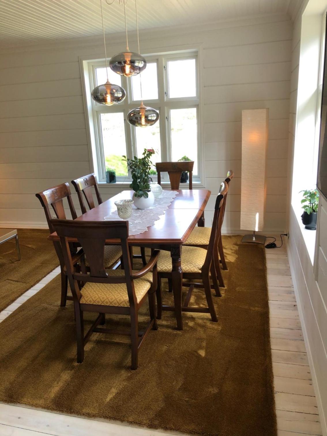 Villa photo 2