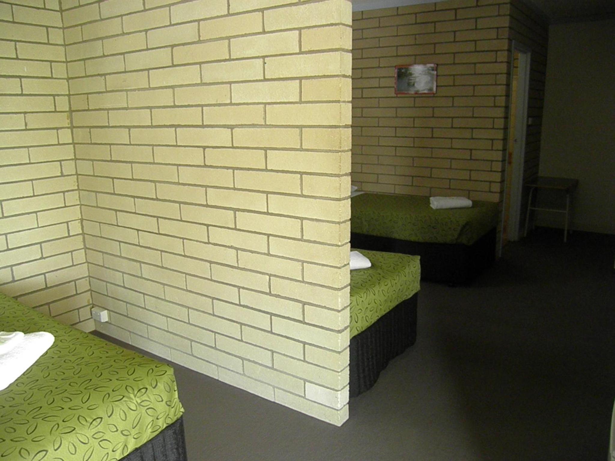 Family Room - Photo 8