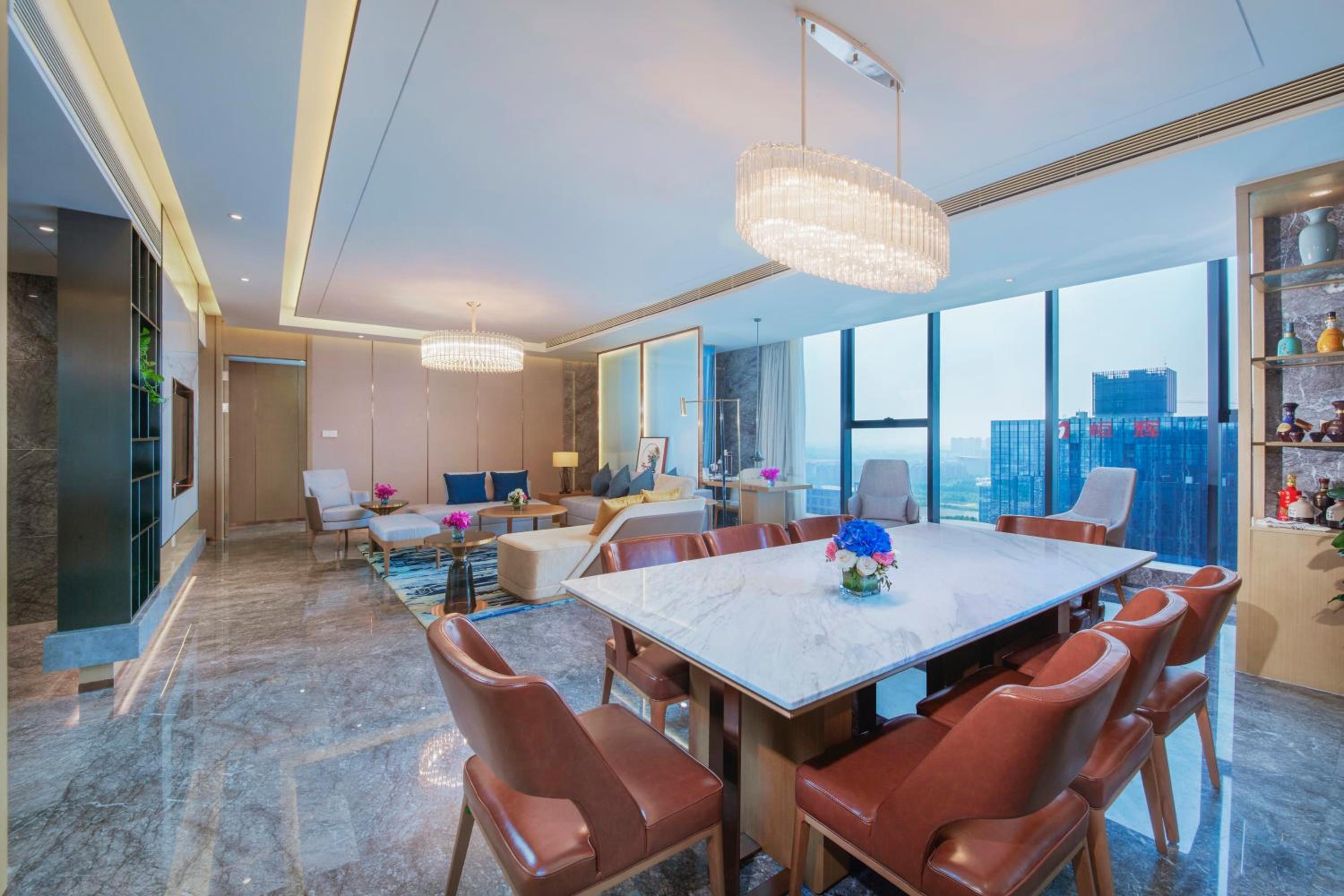 King Suite photo 3