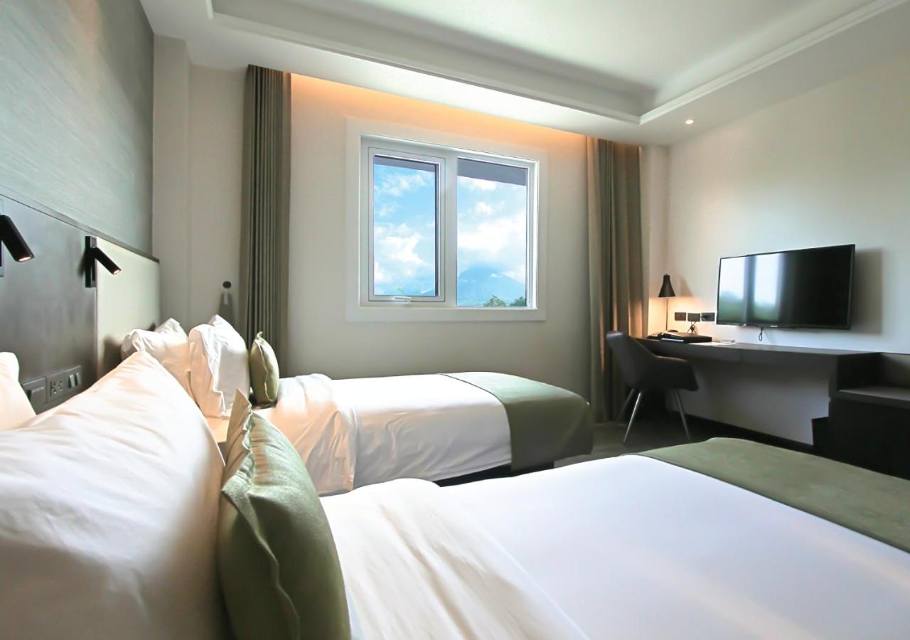 Deluxe Twin Room with Mayon View