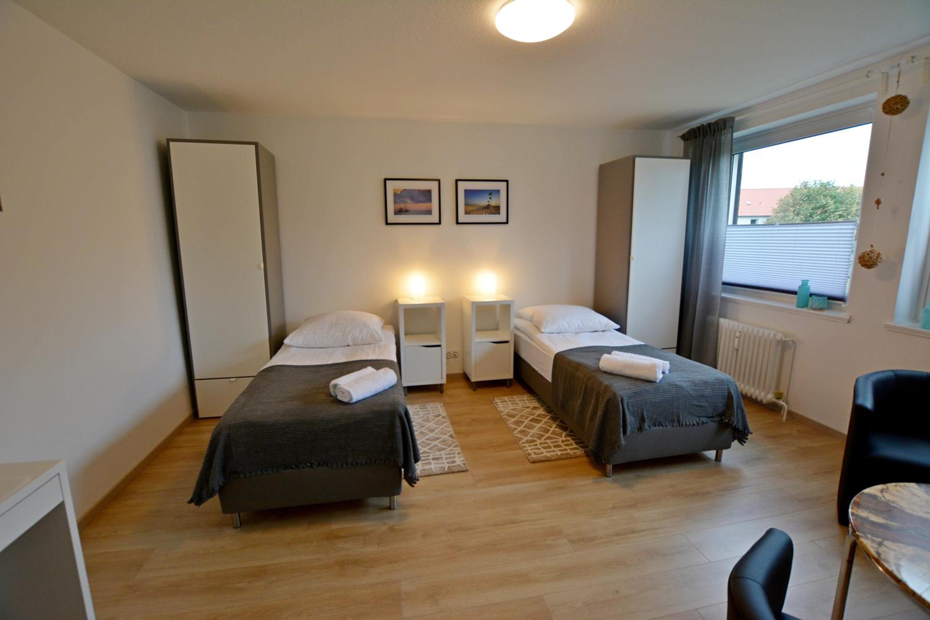 One-Bedroom Apartment photo 1