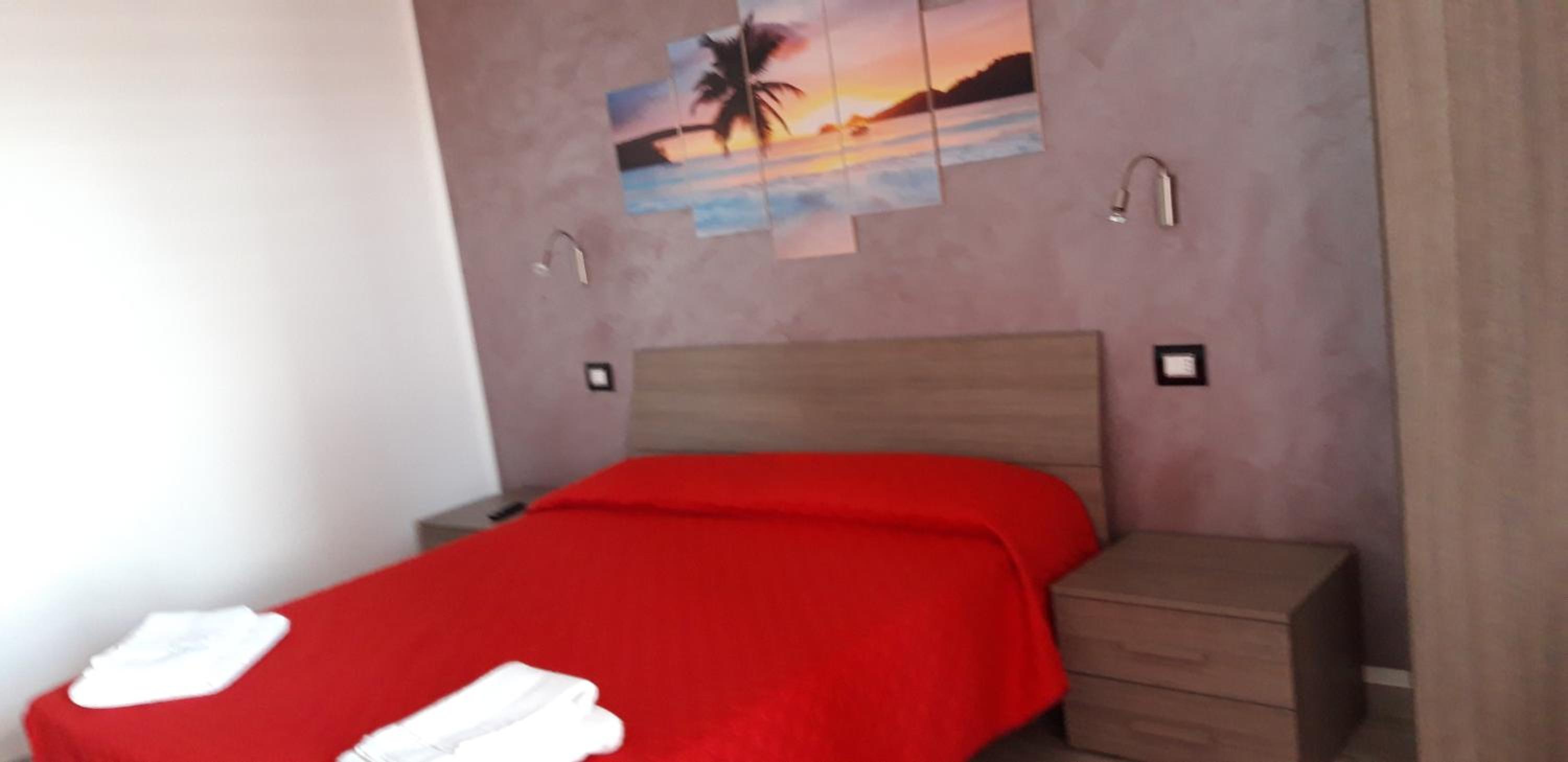 King Room with Balcony photo 1