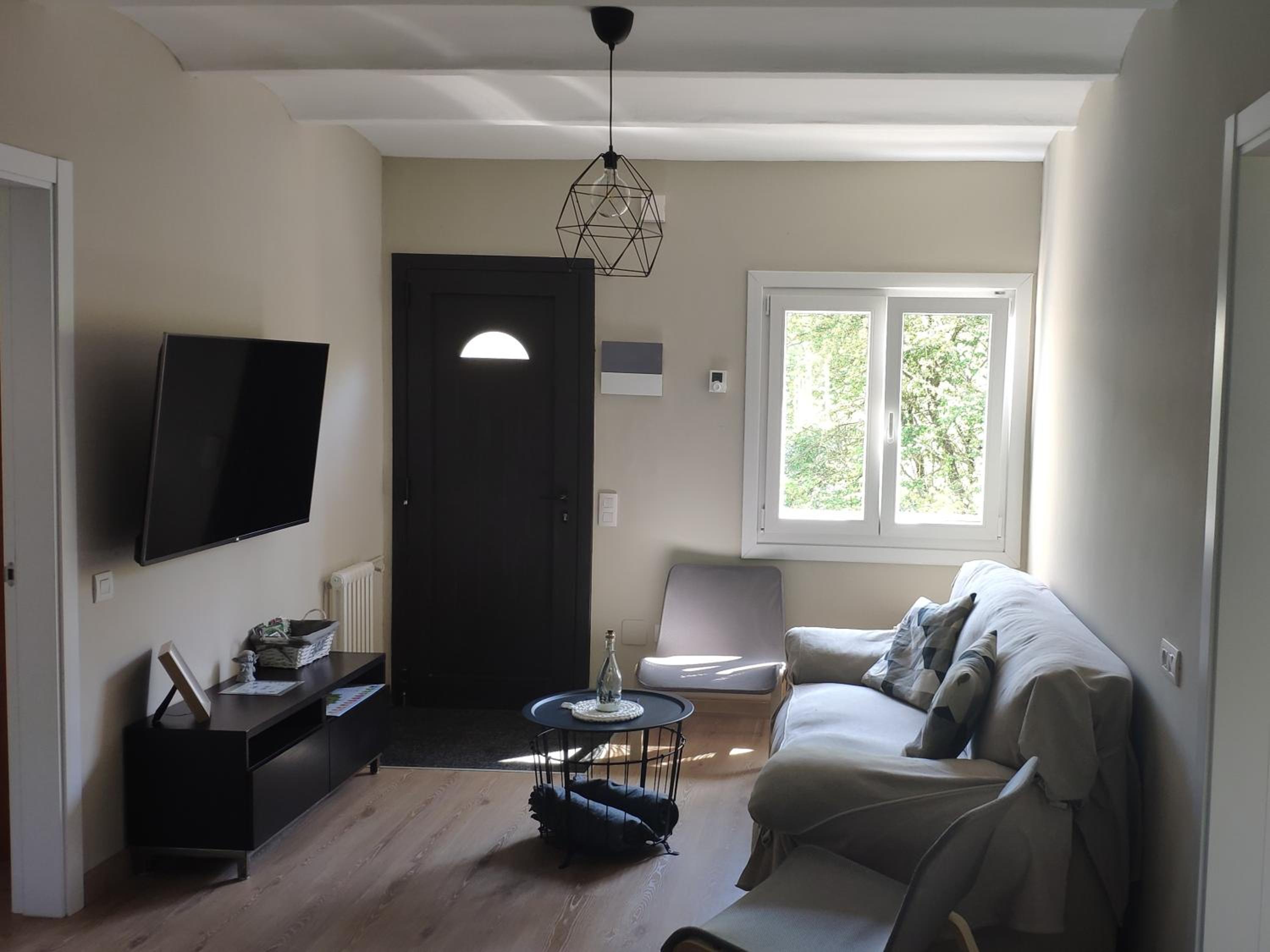 Three-Bedroom House photo 2