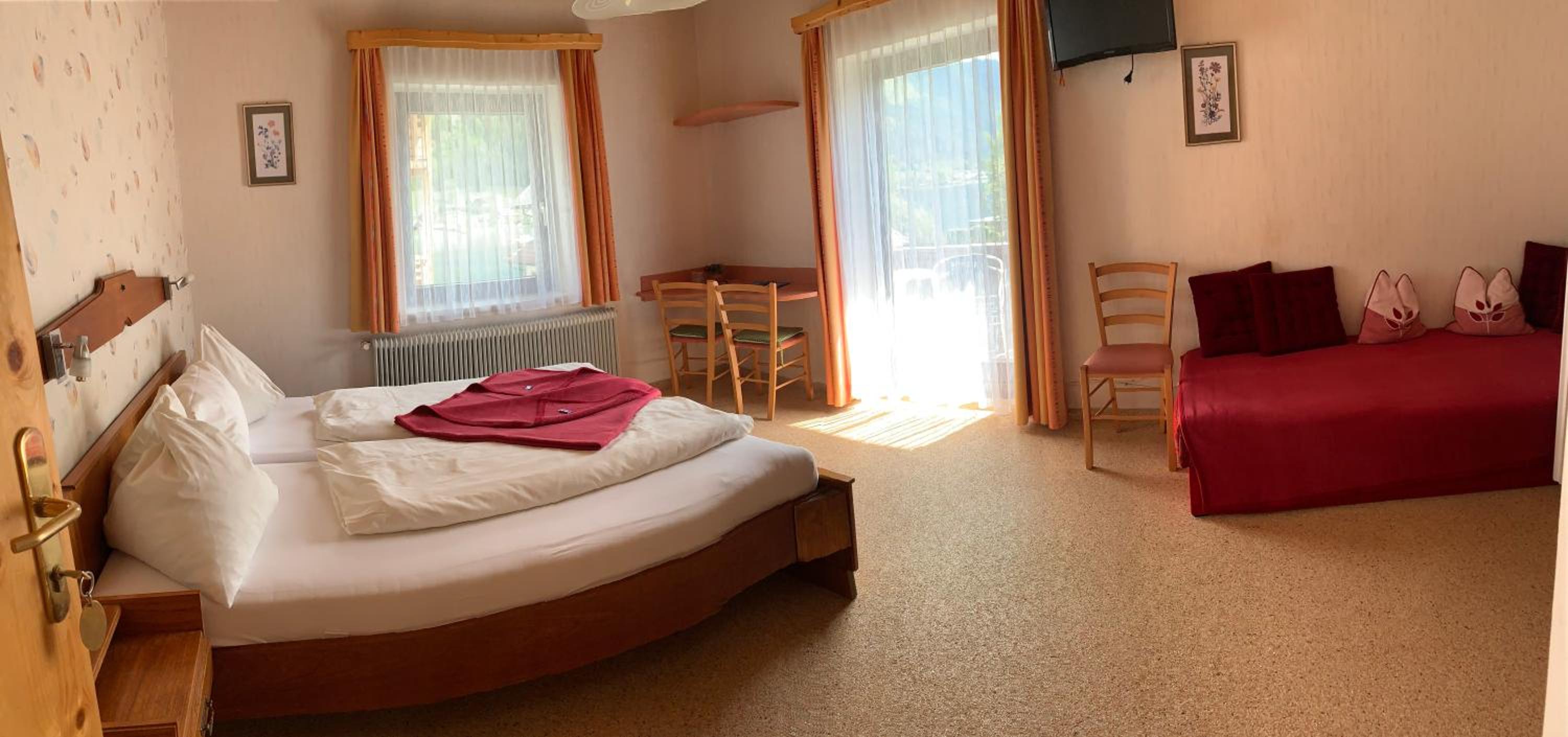 Triple Room with Lake View