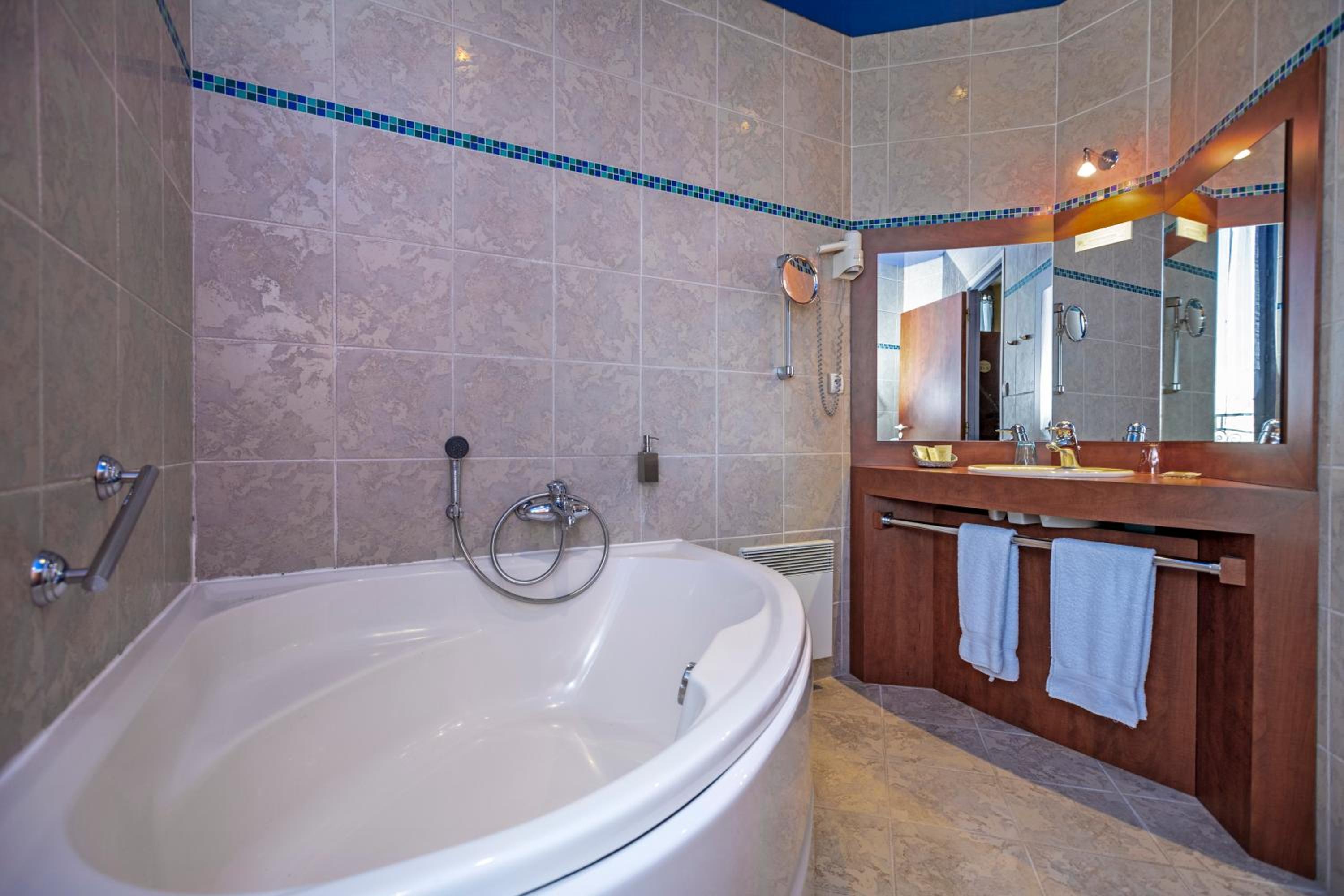 Superior Double Room photo 3
