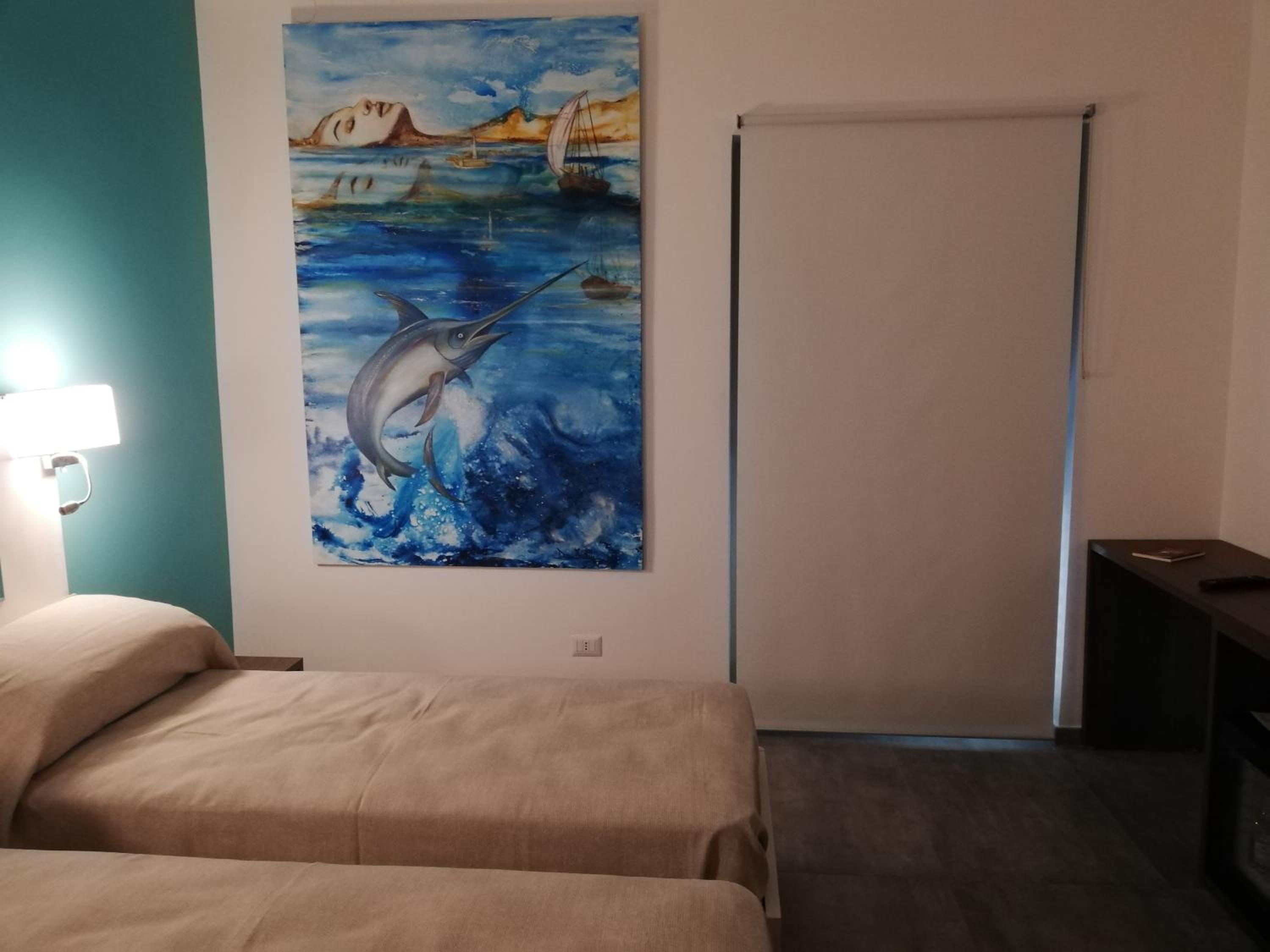 Double or Twin Room with Private Bathroom - Photo 3