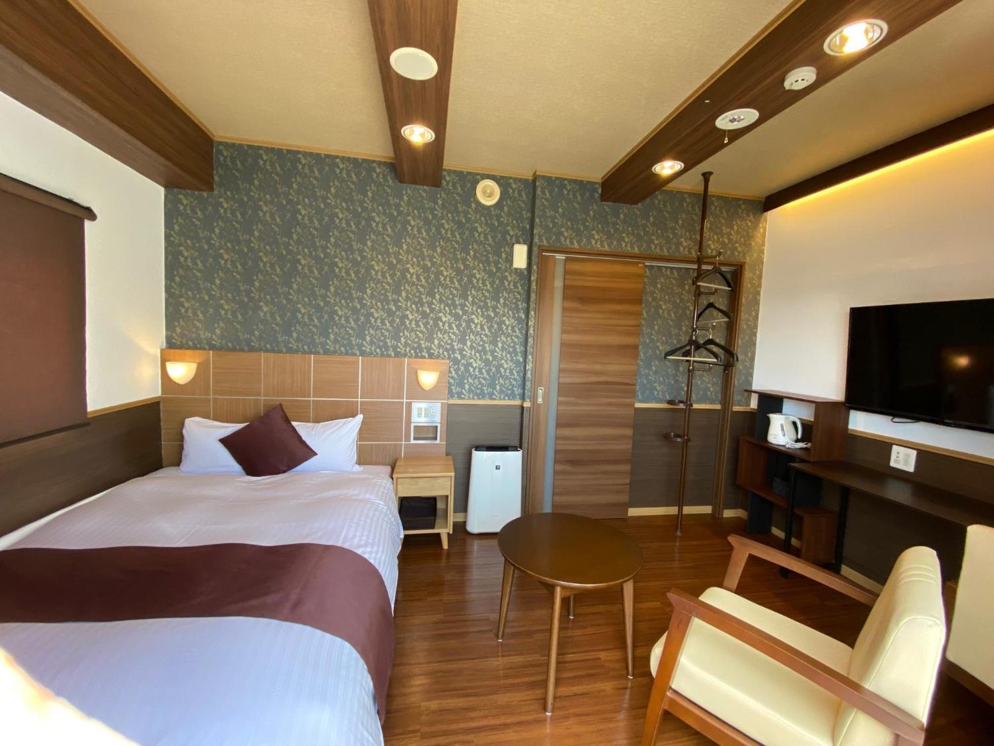 Double Room - Photo 1