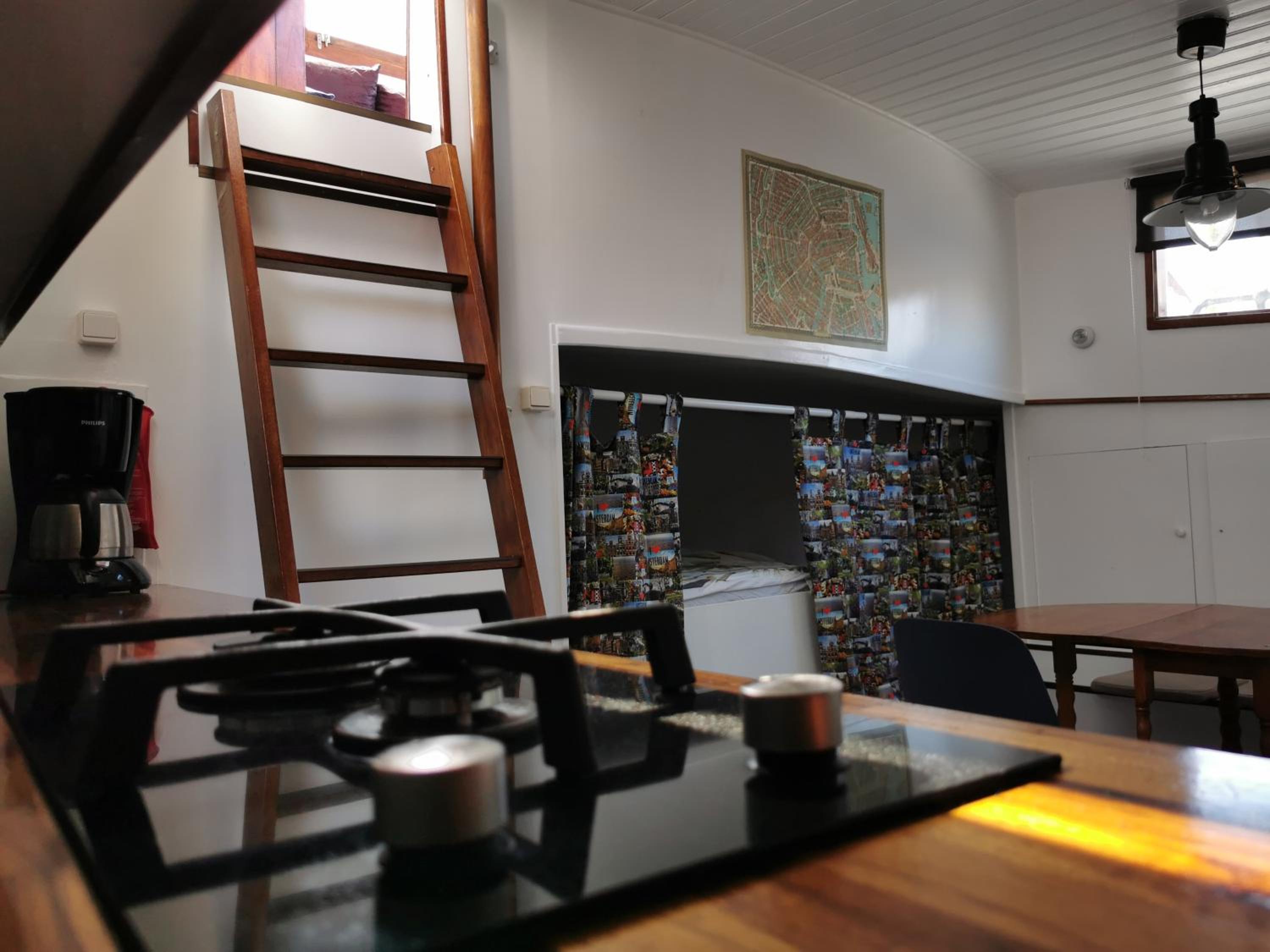 Apartment with Terrace photo 3