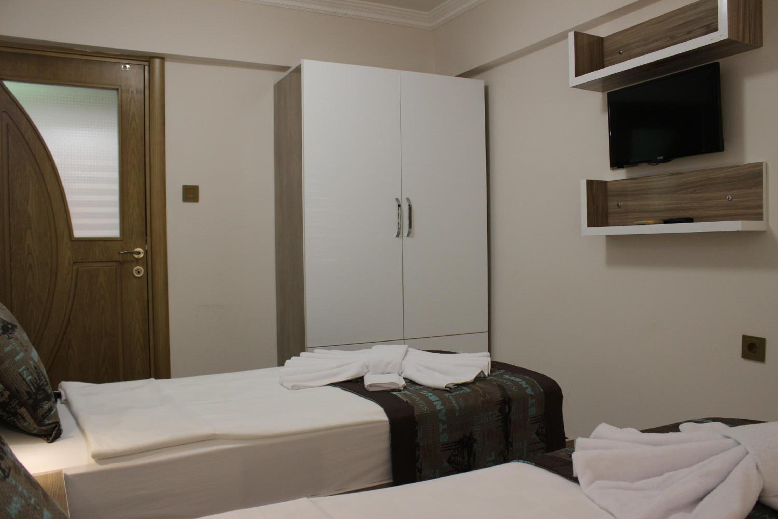 Two-Bedroom Villa - Photo 25