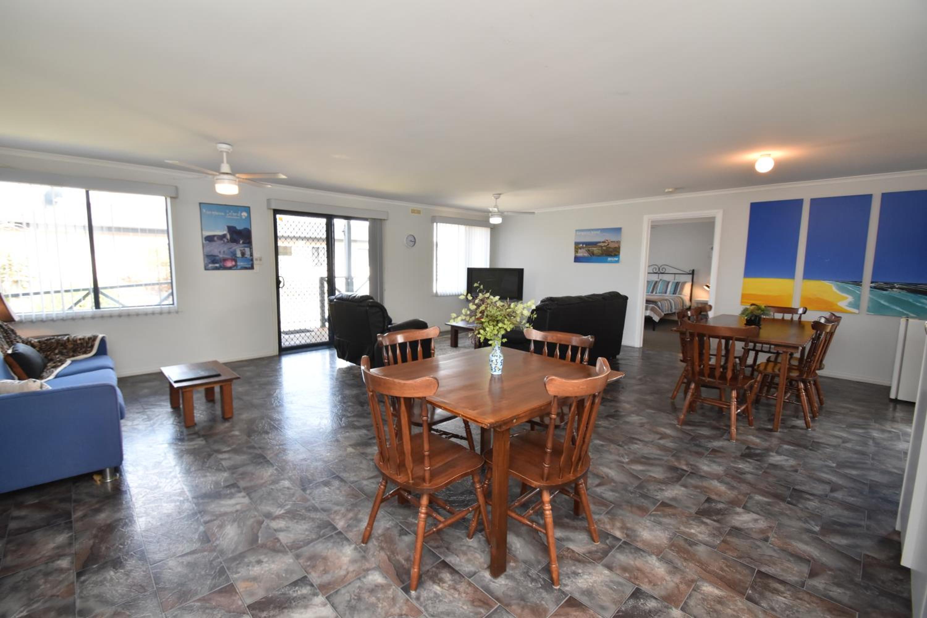 Four-Bedroom House photo 1
