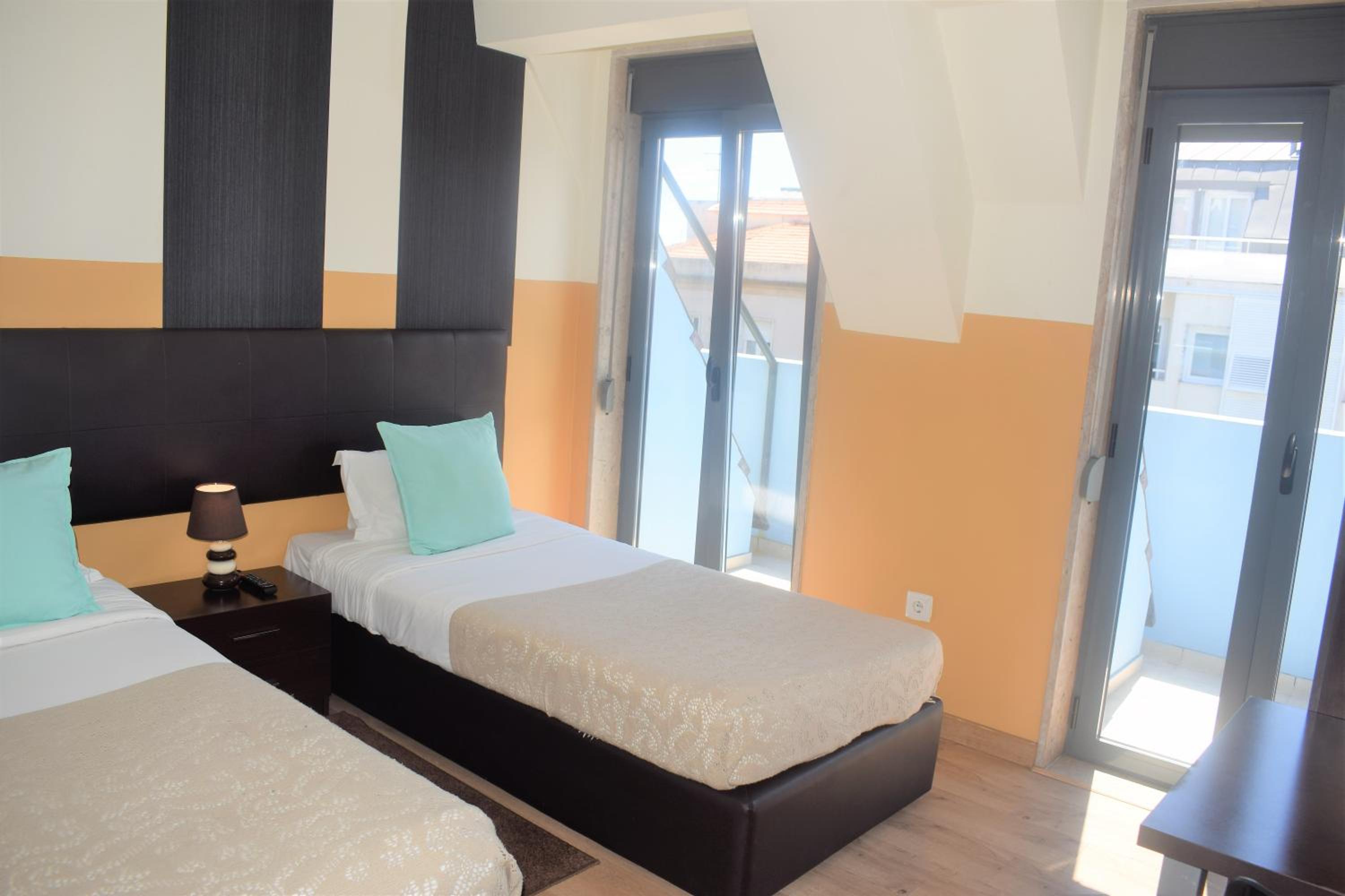 Standard Twin Room with Shared Bathroom and Terrace photo 3
