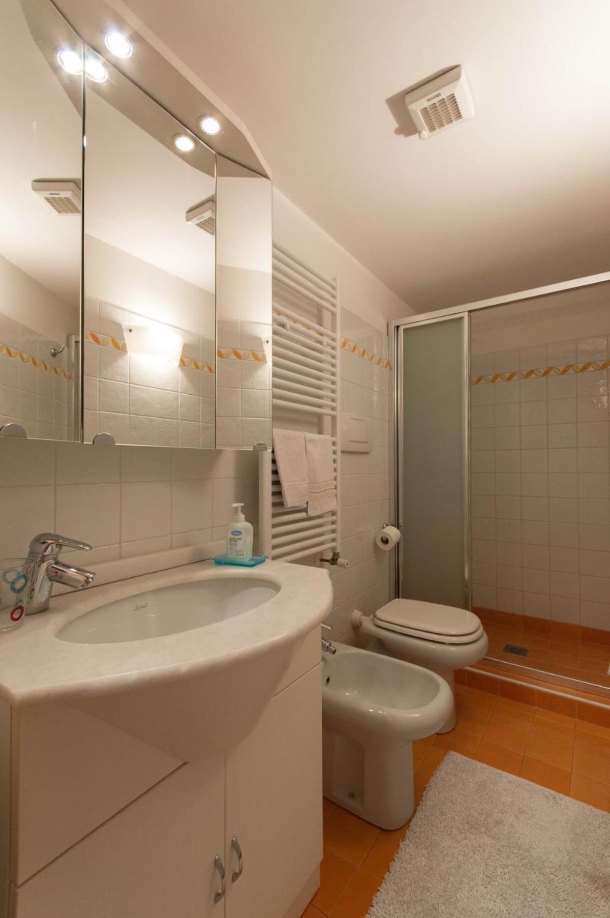 Studio Apartment photo 3