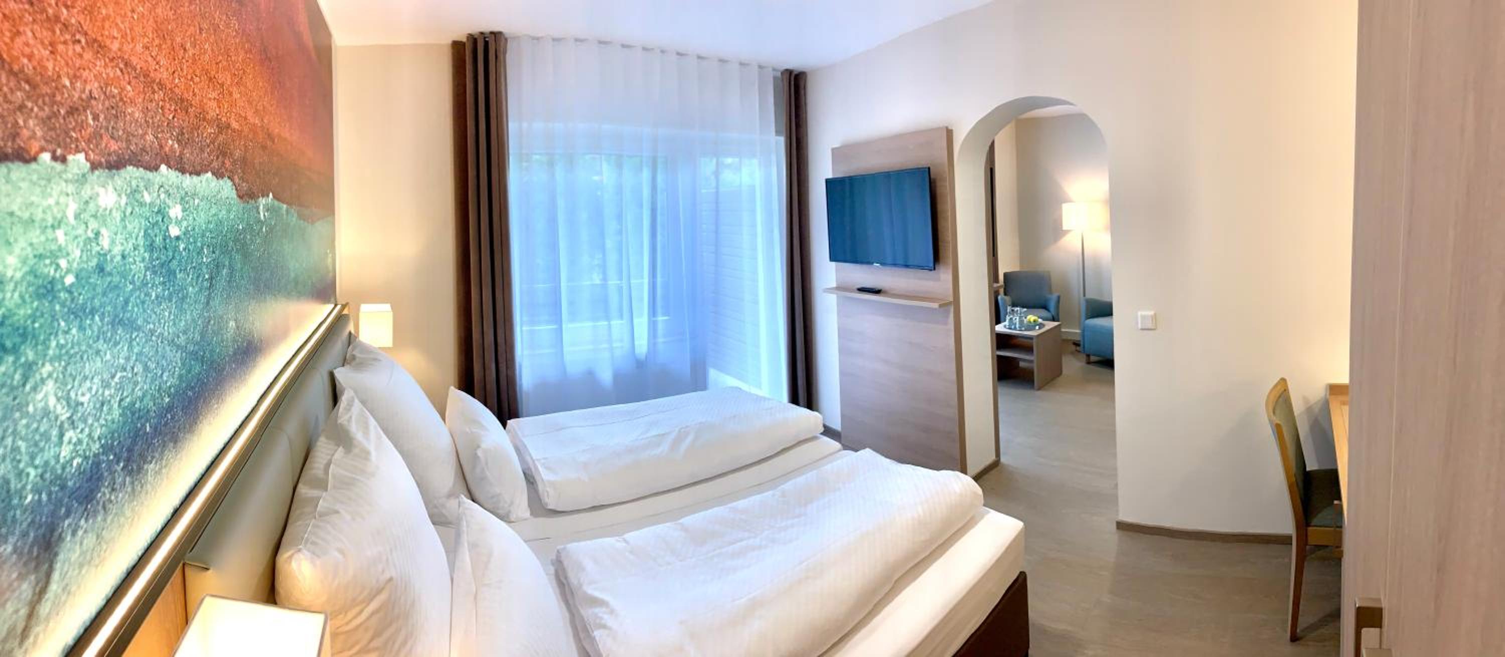 Deluxe Double Room with Balcony - Photo 1