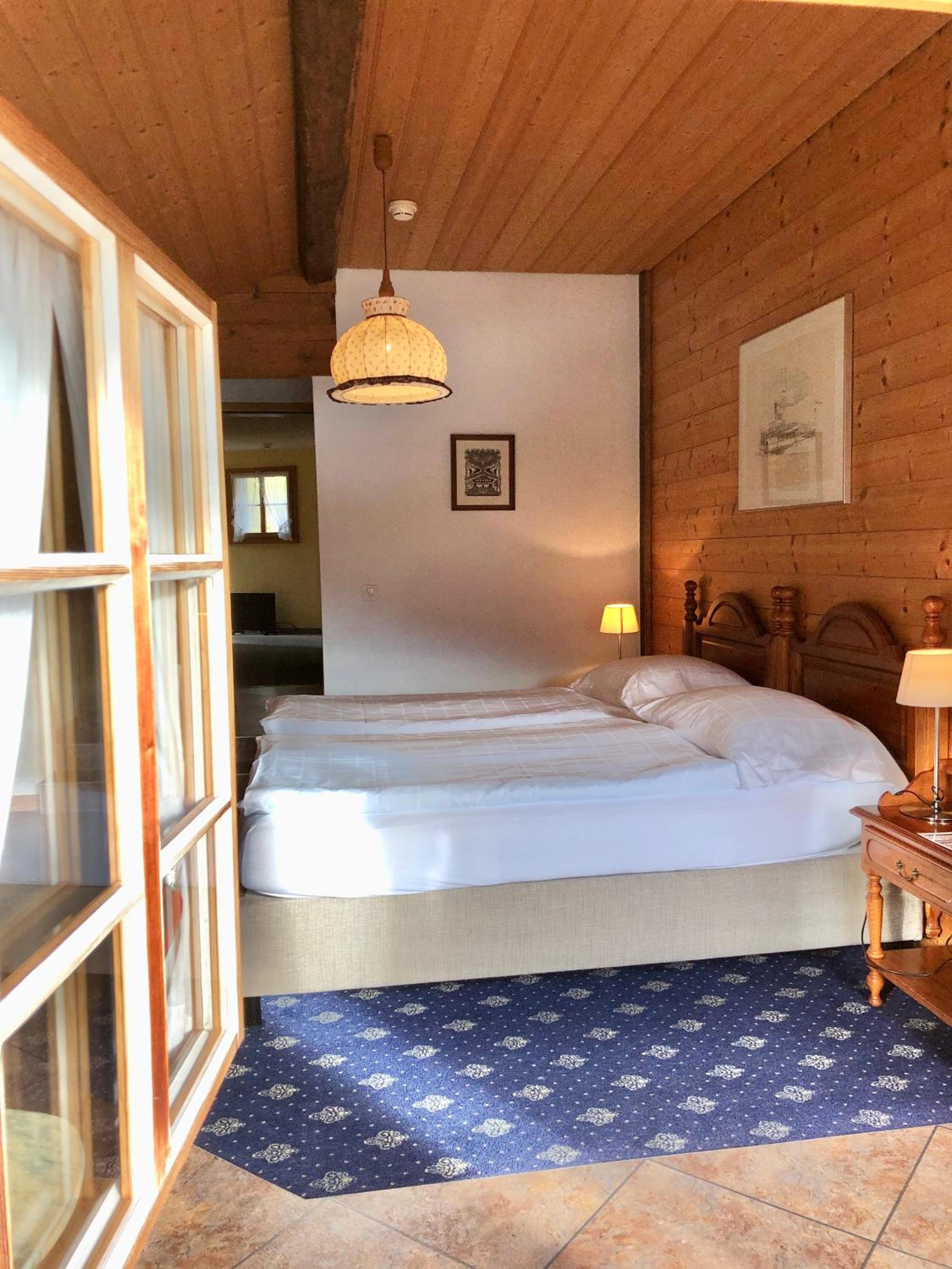 Deluxe Double Room with Lake View