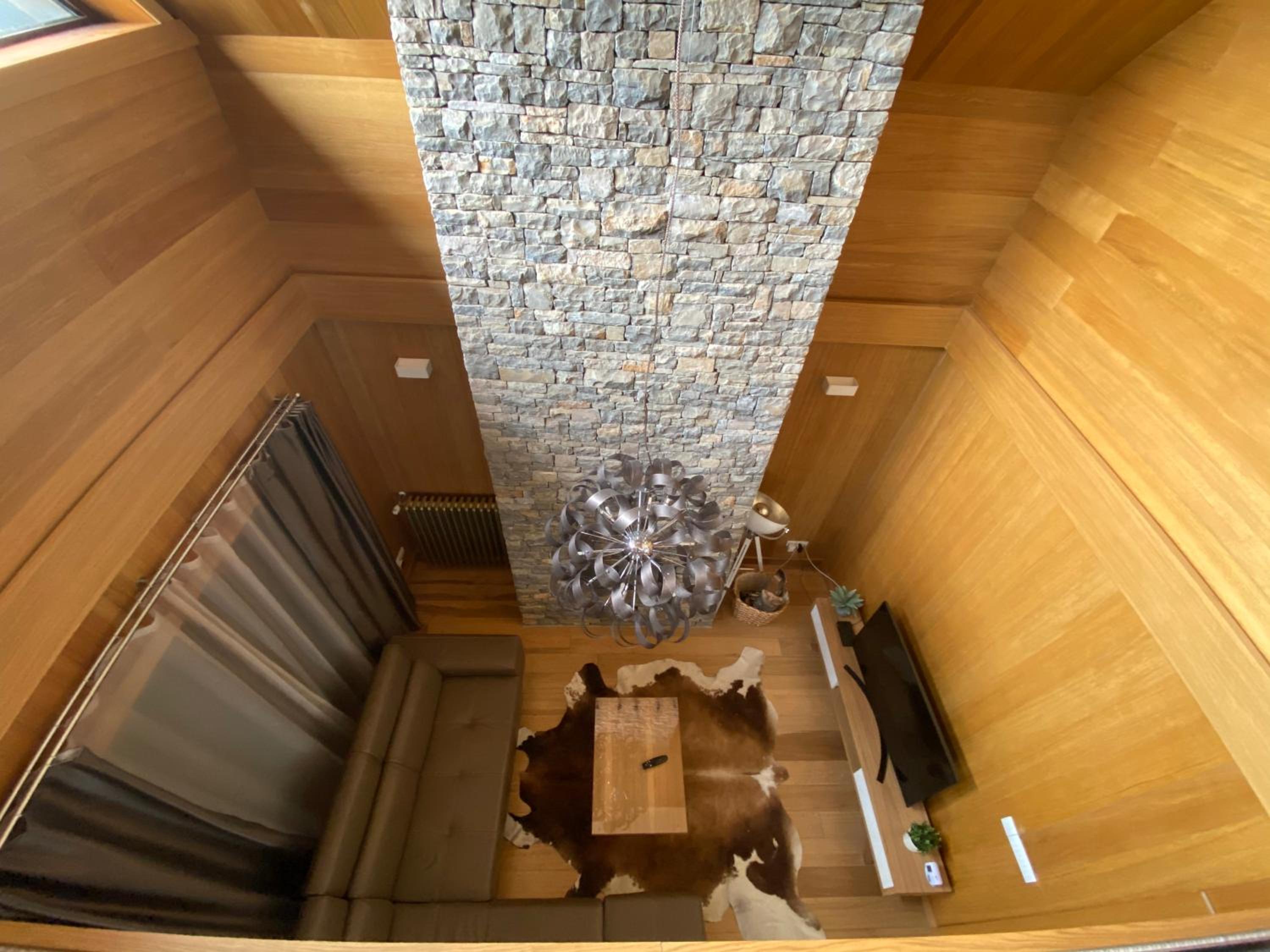 Three-Bedroom Apartment - Photo 12