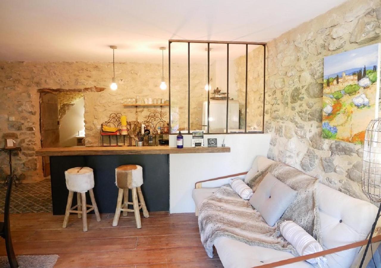 Apartment - Ground Floor photo 1