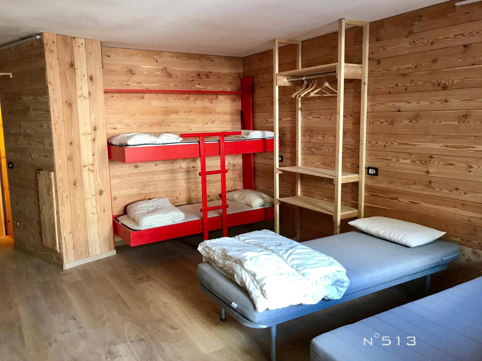 Studio Apartment photo 2