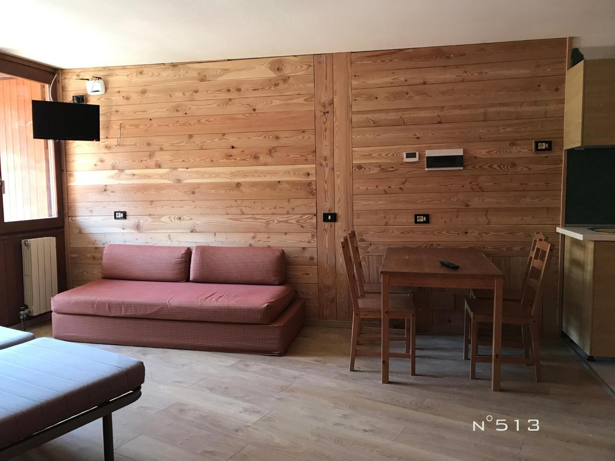 Studio Apartment photo 3