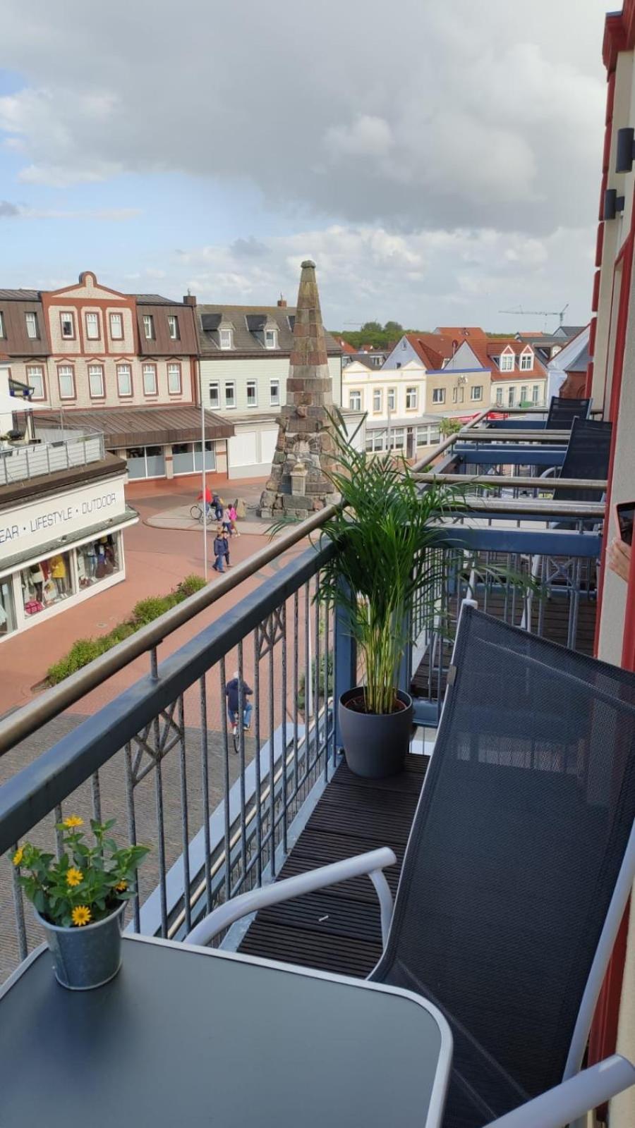 Deluxe Double Room with Balcony and Sea View - Photo 3