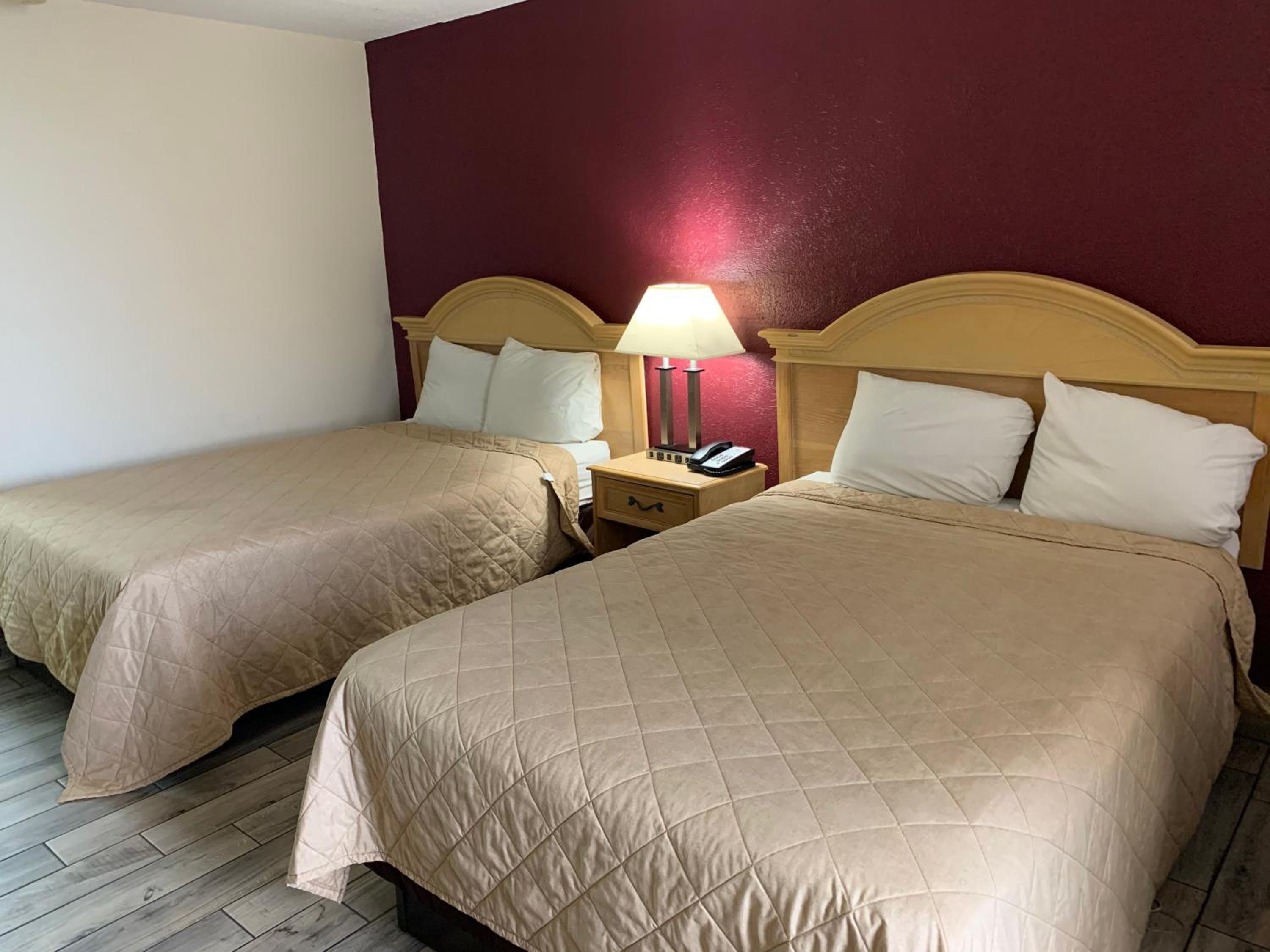 Double Room with Two Double Beds - Non-Smoking - Photo 1